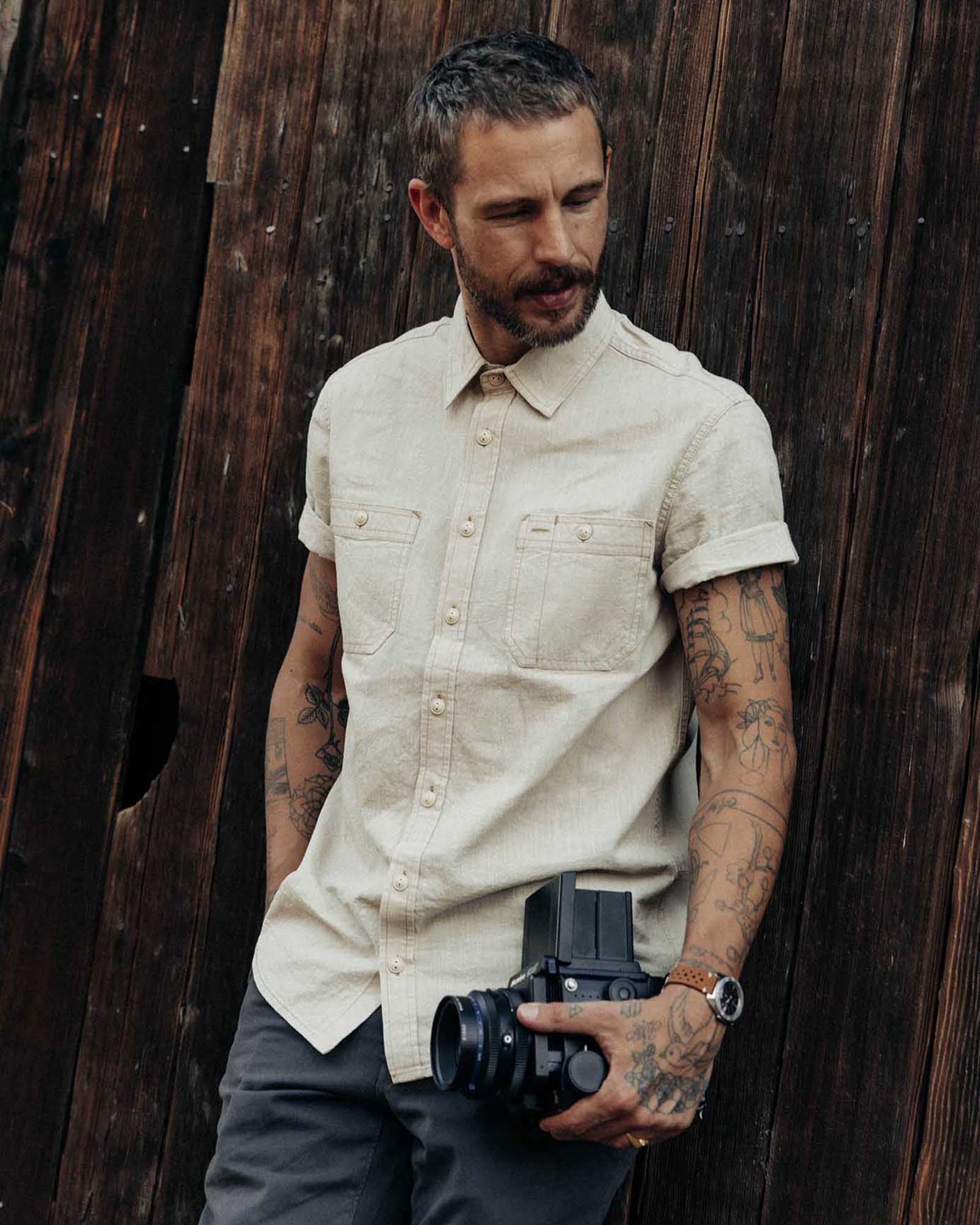 The Short Sleeve Utility Shirt in Natural Selvedge Chambray - Image 2