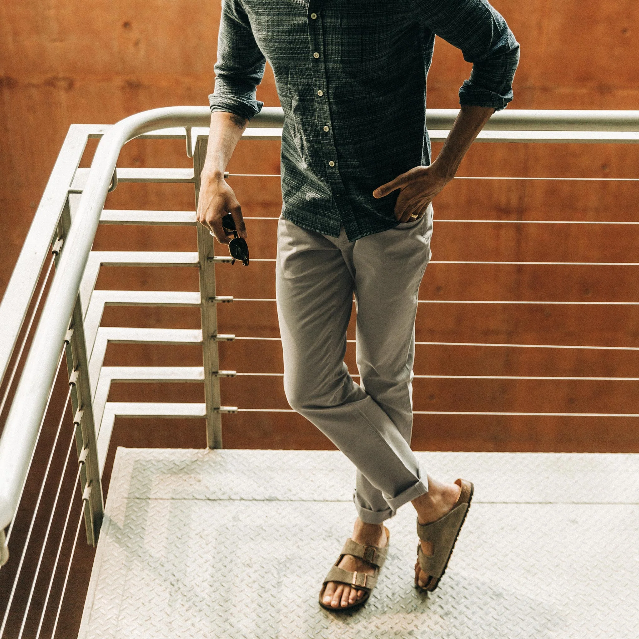 The Slim All Day Pant in Aluminum Bedford Cord - Image 2