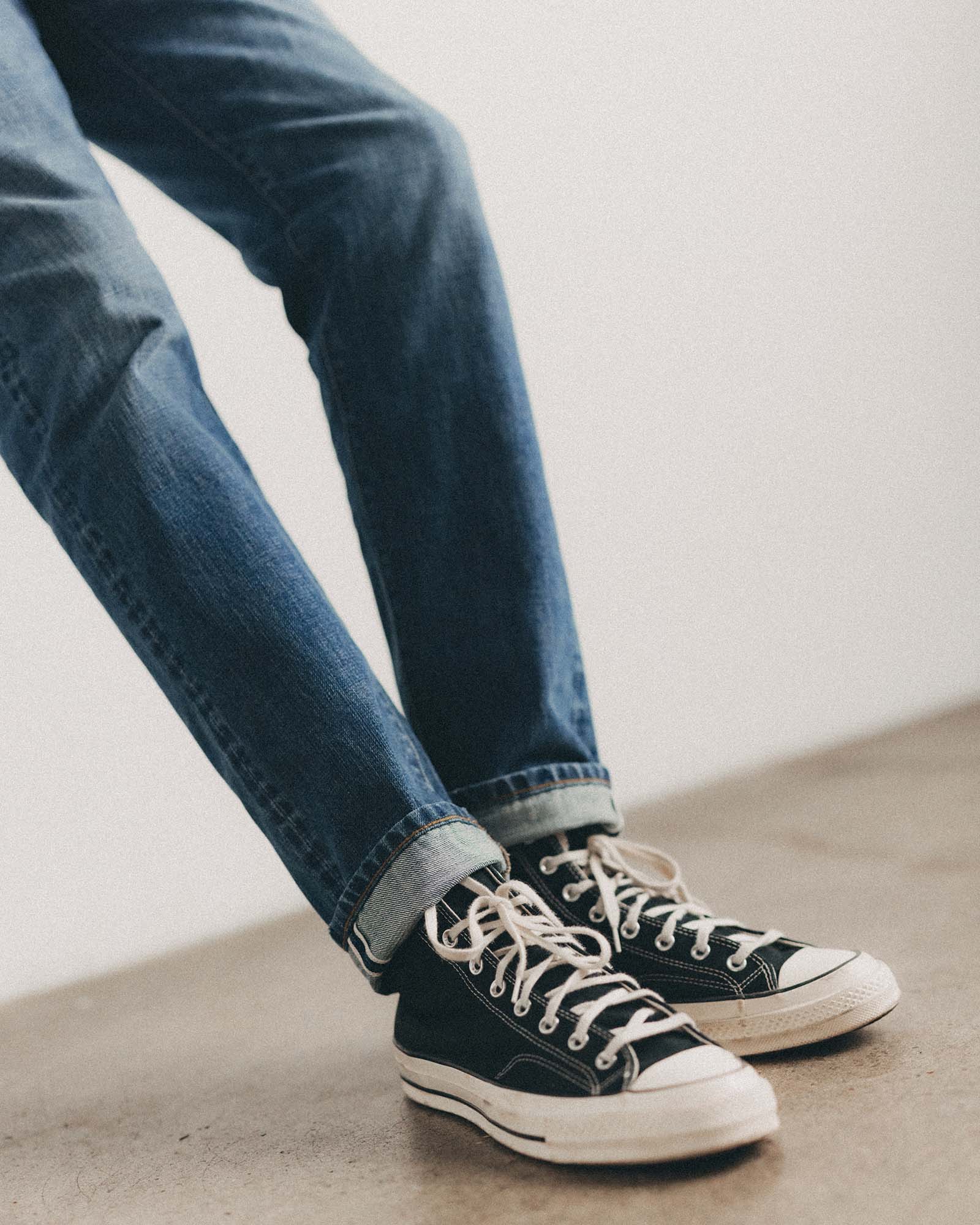 The Slim Jean in Mid Wash Organic Selvedge - Image 3