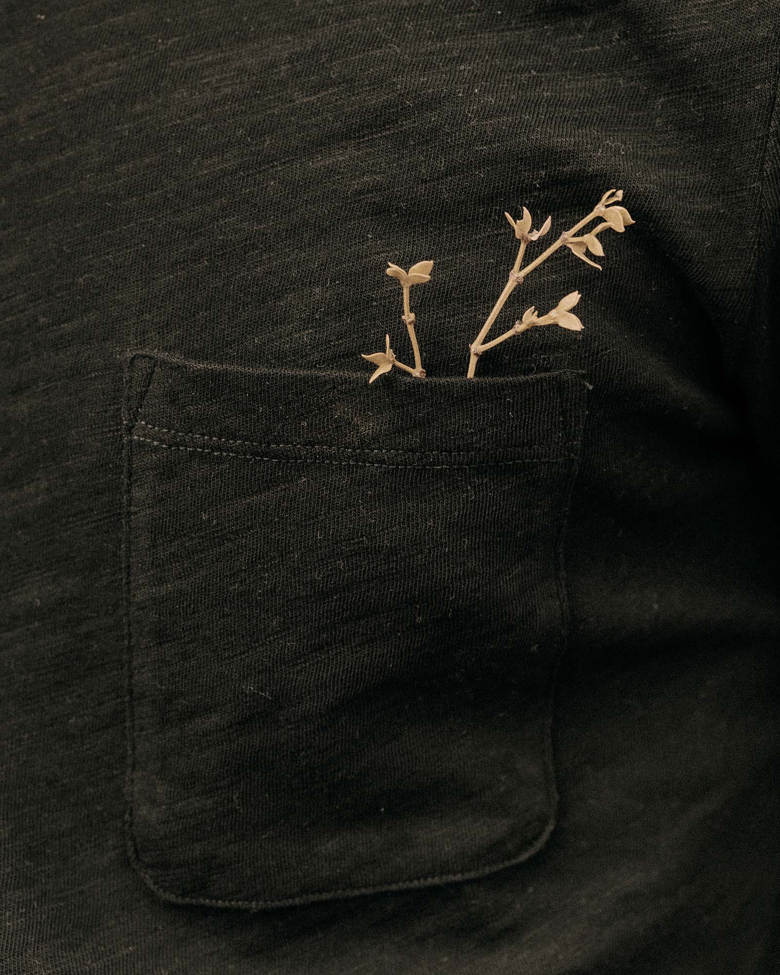 The Slub Tee in Black Indigo - Image 3