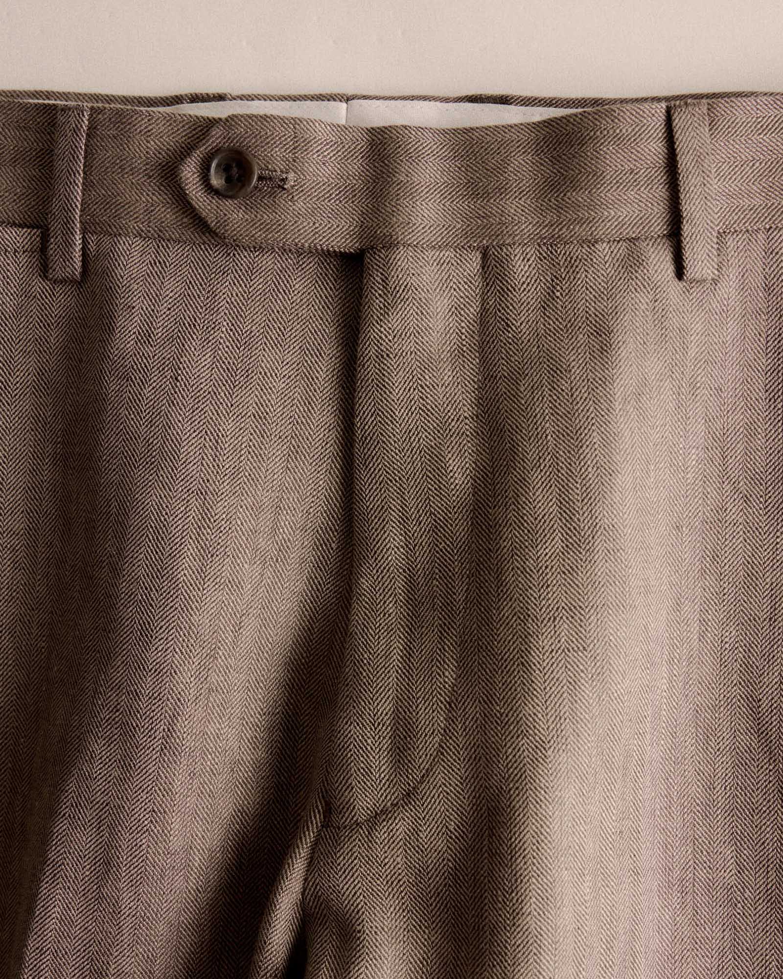 The Stevens Trouser in Coffee Linen Herringbone - Image 6