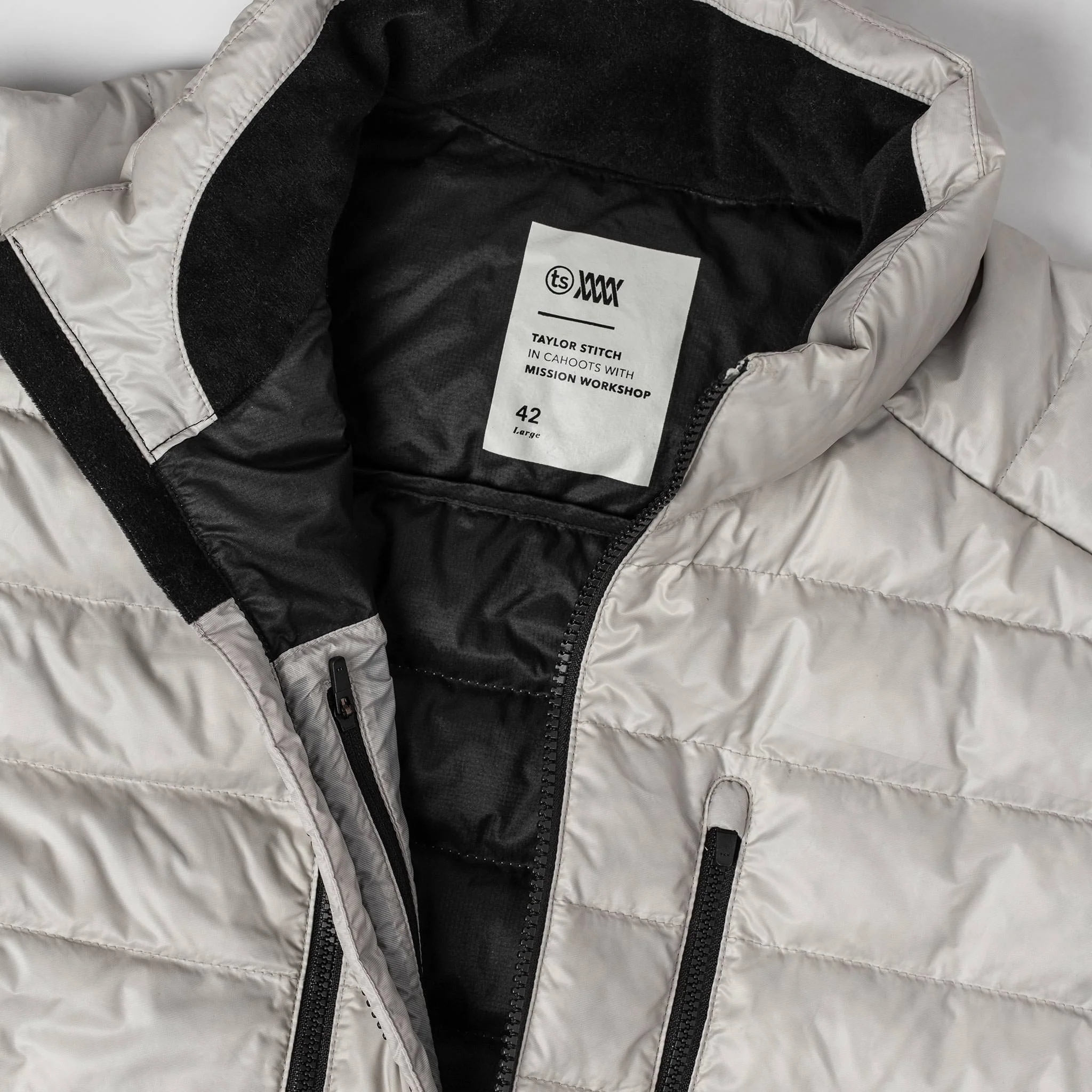 The Taylor Stitch x Mission Workshop Farallon Jacket in Fog - Image 10