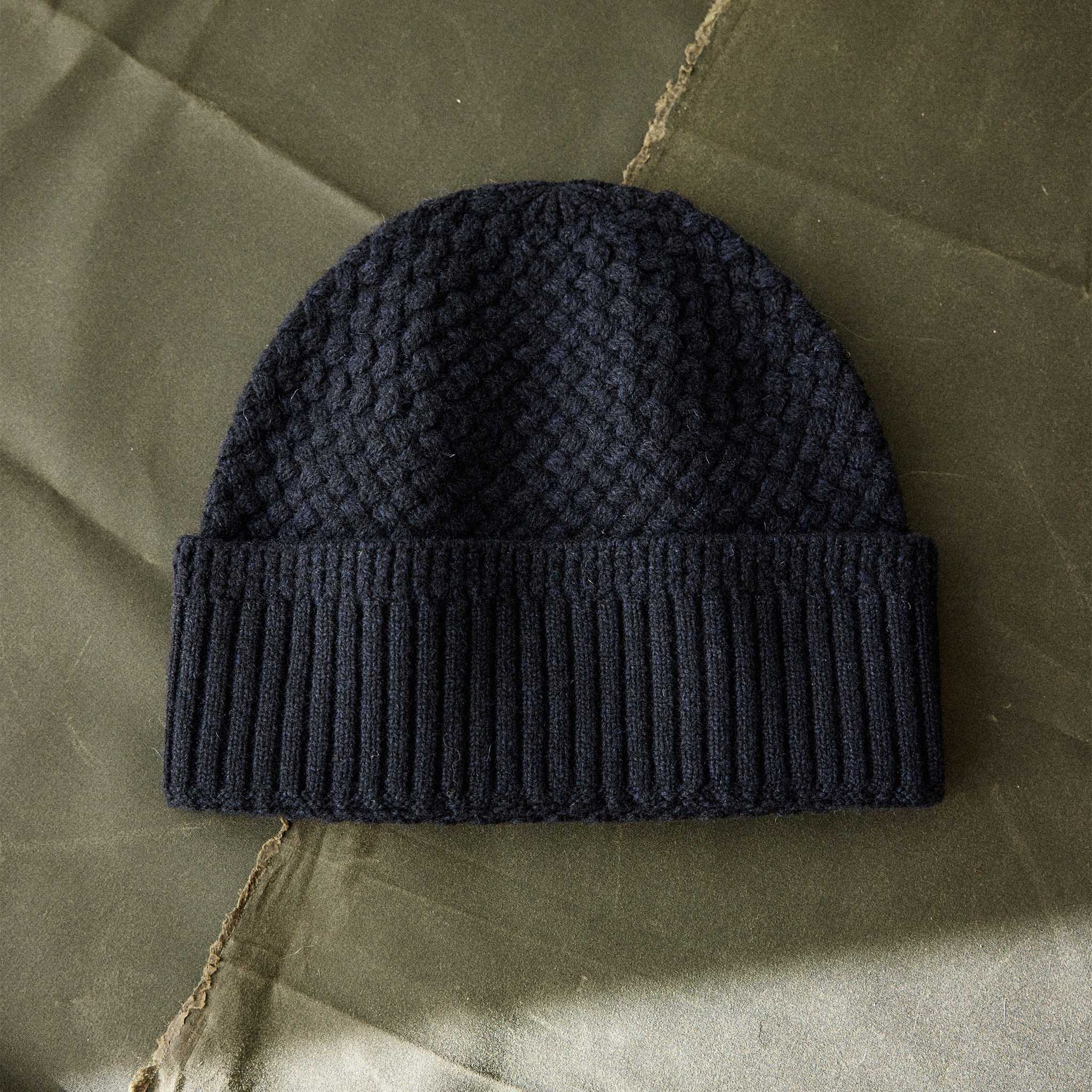 The Textured Knit Beanie in Heather Navy Merino - Image 2