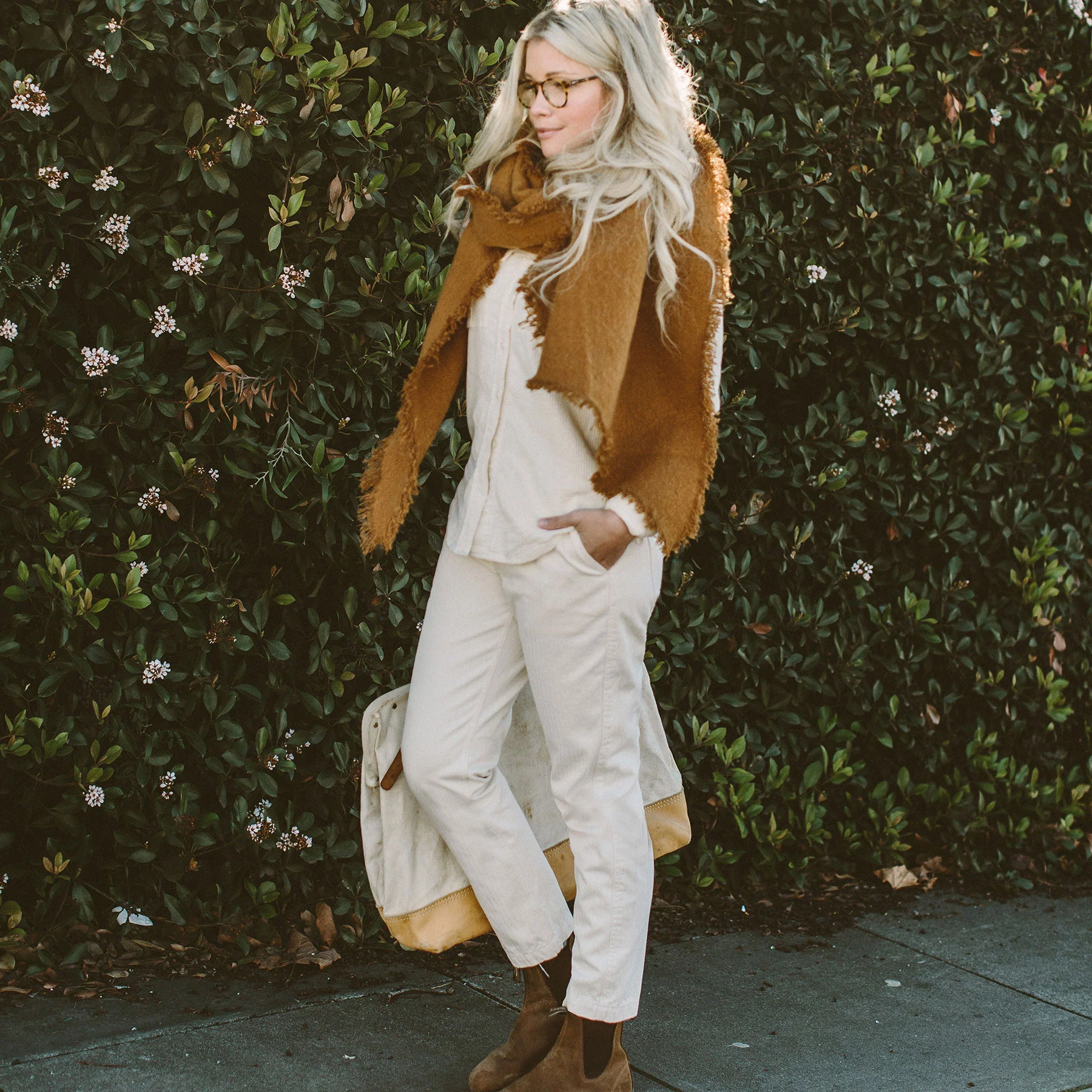 The Abel Pant in Natural - Image 6