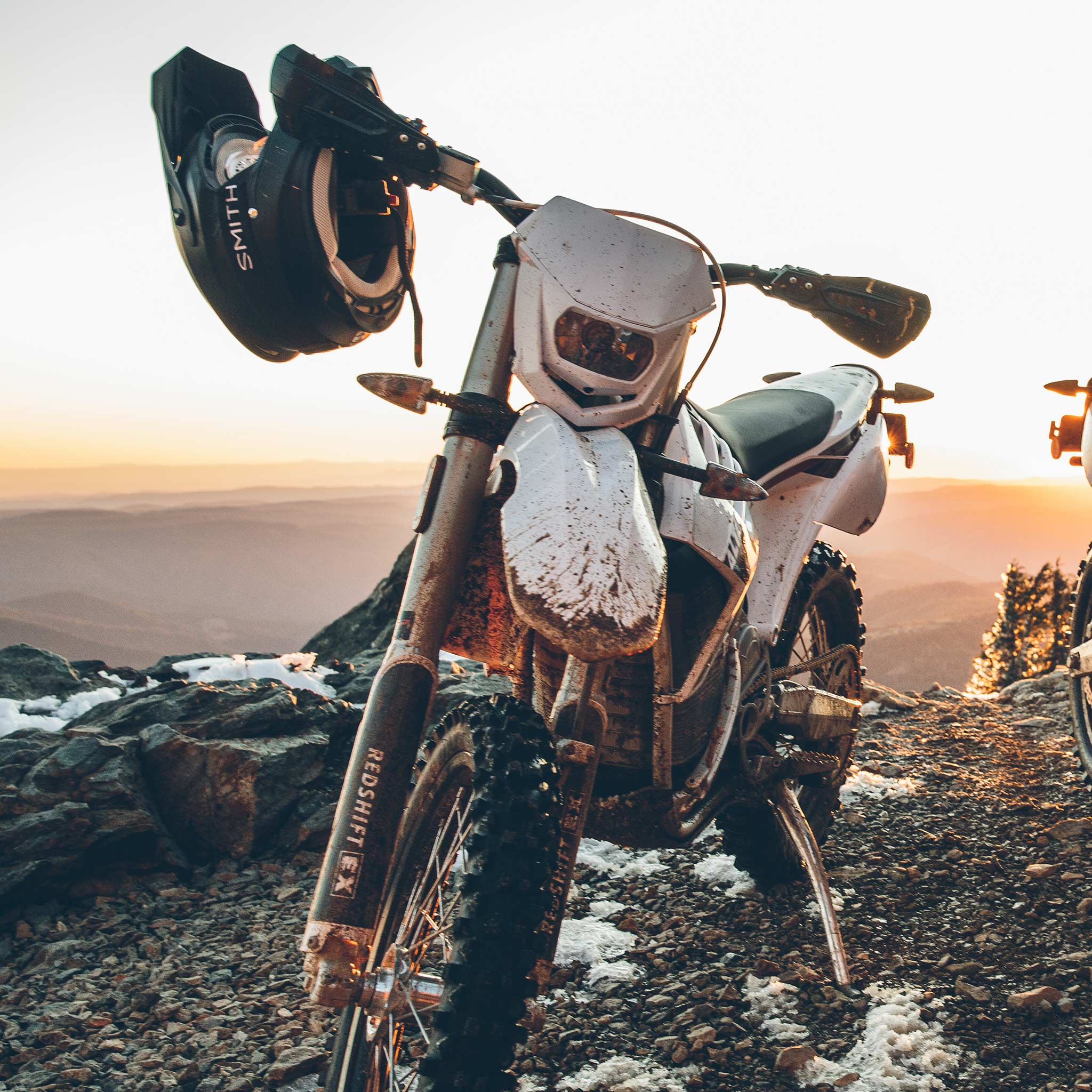 The Alta Motors Redshift EX in Taylor Stitch Custom - Image 3