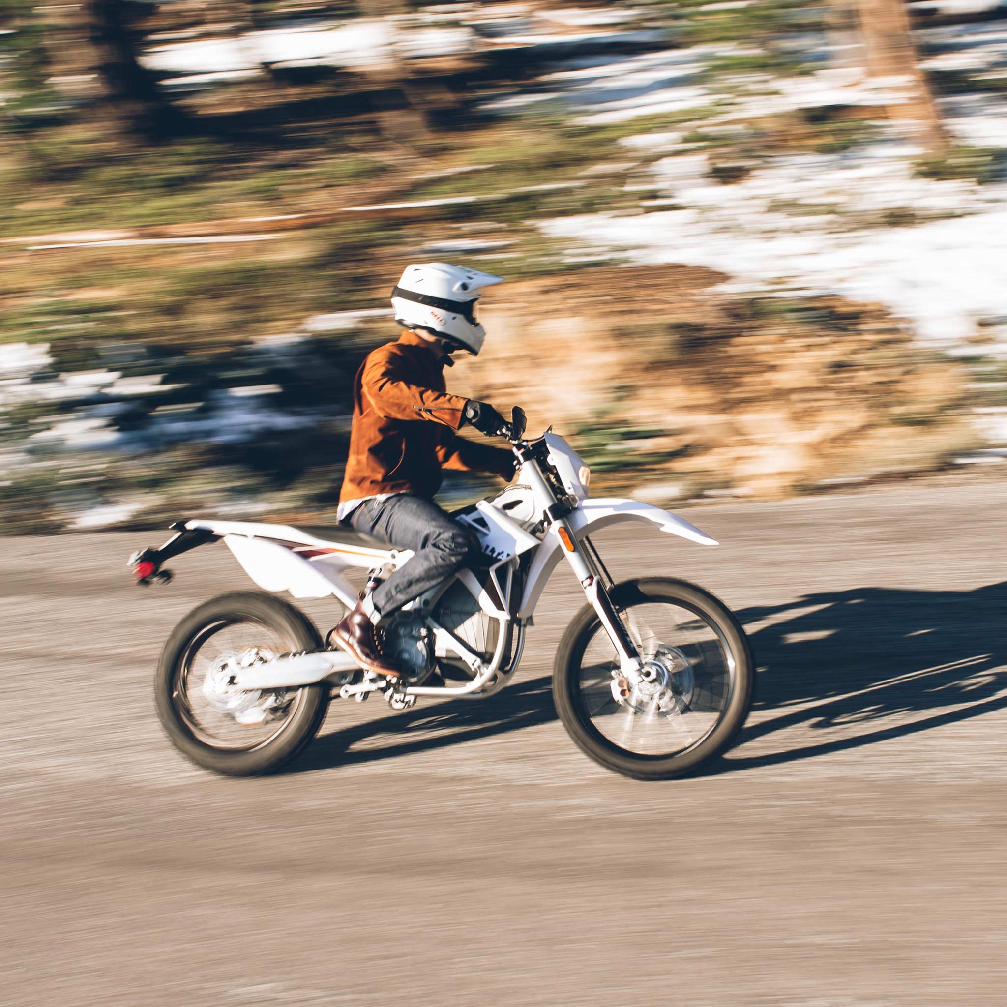 The Alta Motors Redshift EX in Taylor Stitch Custom - Image 5