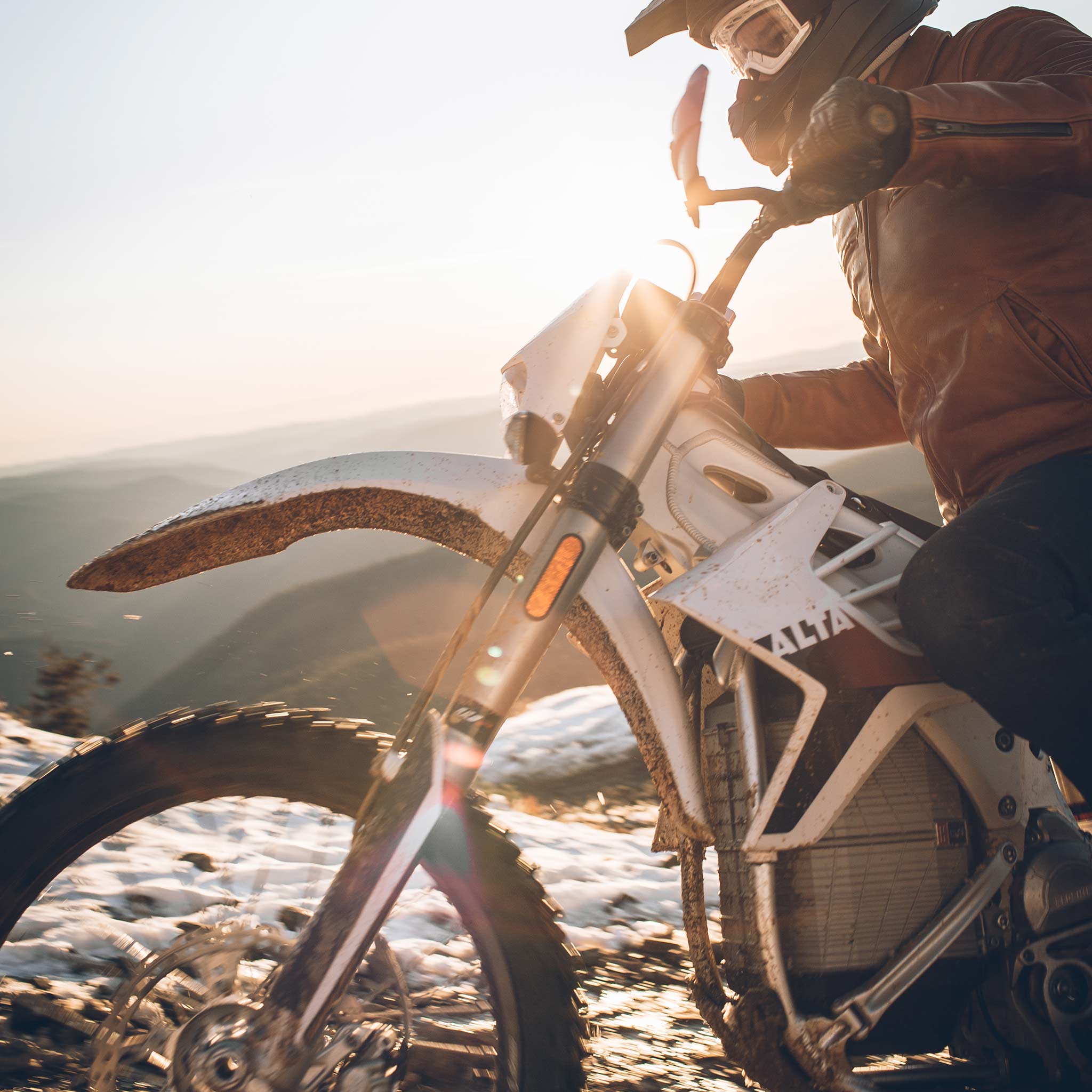 The Alta Motors Redshift EX in Taylor Stitch Custom - Image 7
