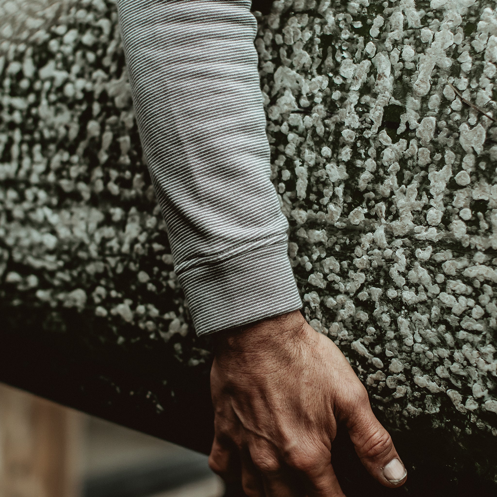The Après Hoodie in Grey Stripe - Image 3