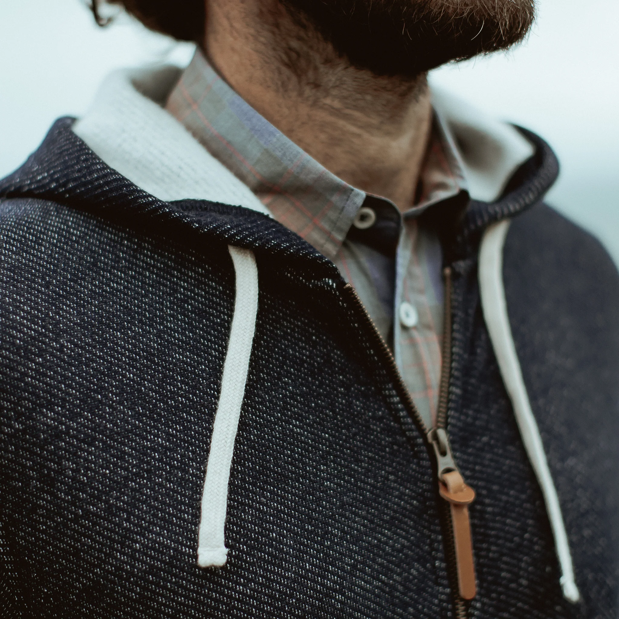 The Après Hoodie in Navy - Image 5