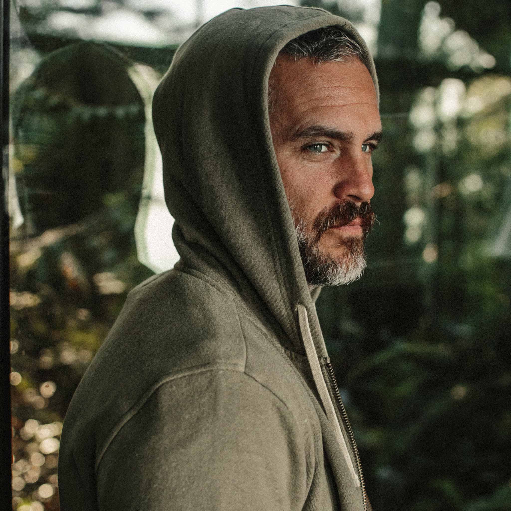 The Après Hoodie in Olive - Image 4