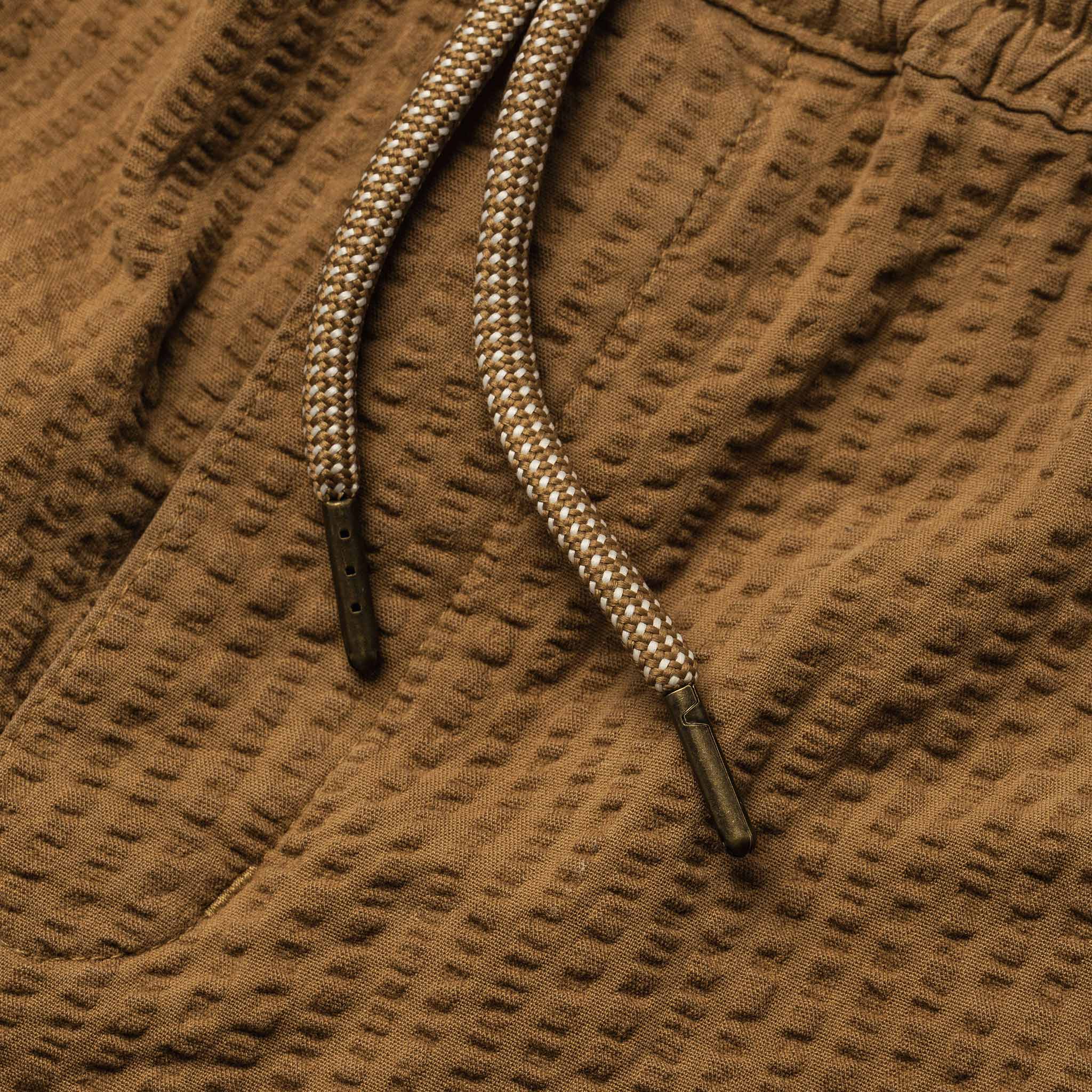 The Après Pant in British Khaki Seersucker - Image 7