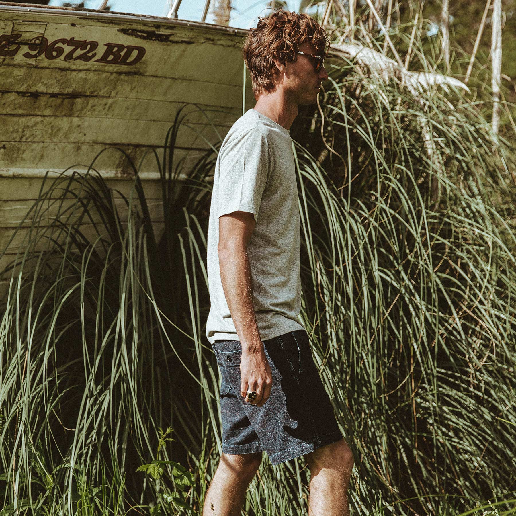 The Après Short in Indigo Crepe - Image 4