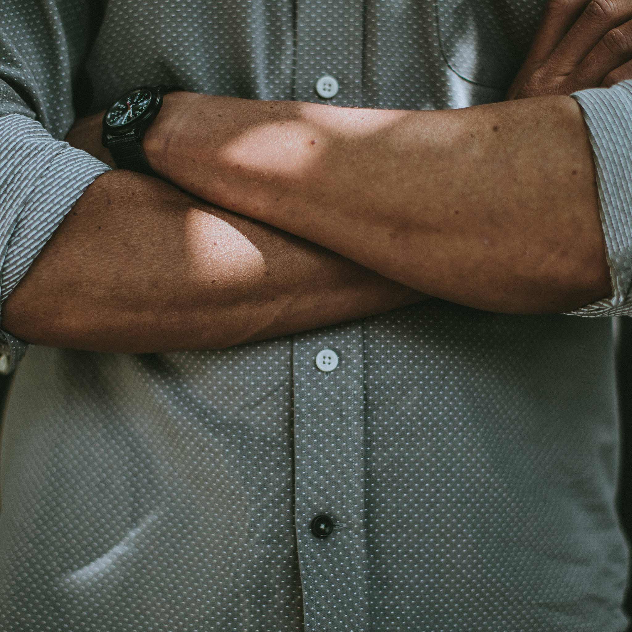 The California in Charcoal Jacquard - Image 4