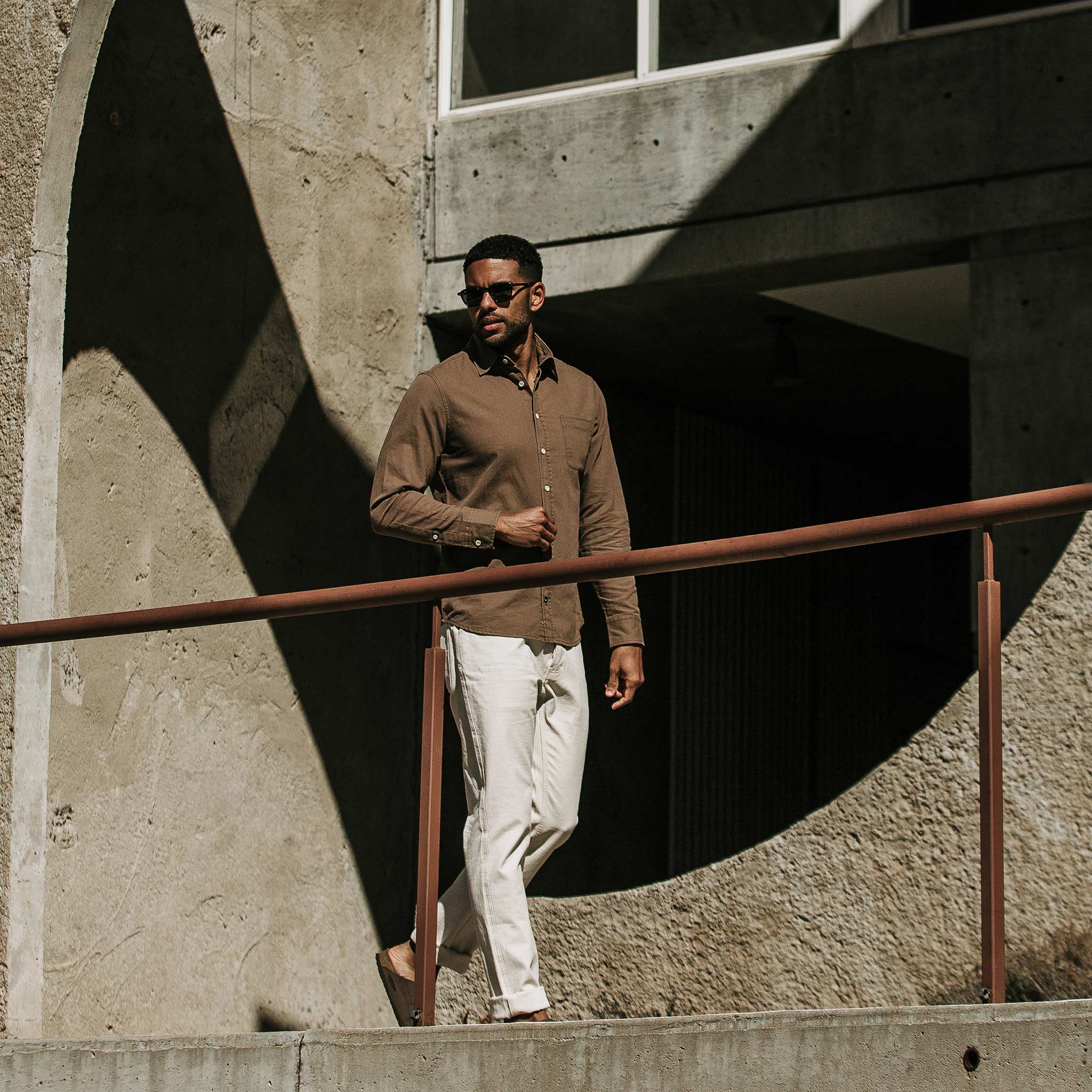 The California in Khaki Herringbone - Image 5