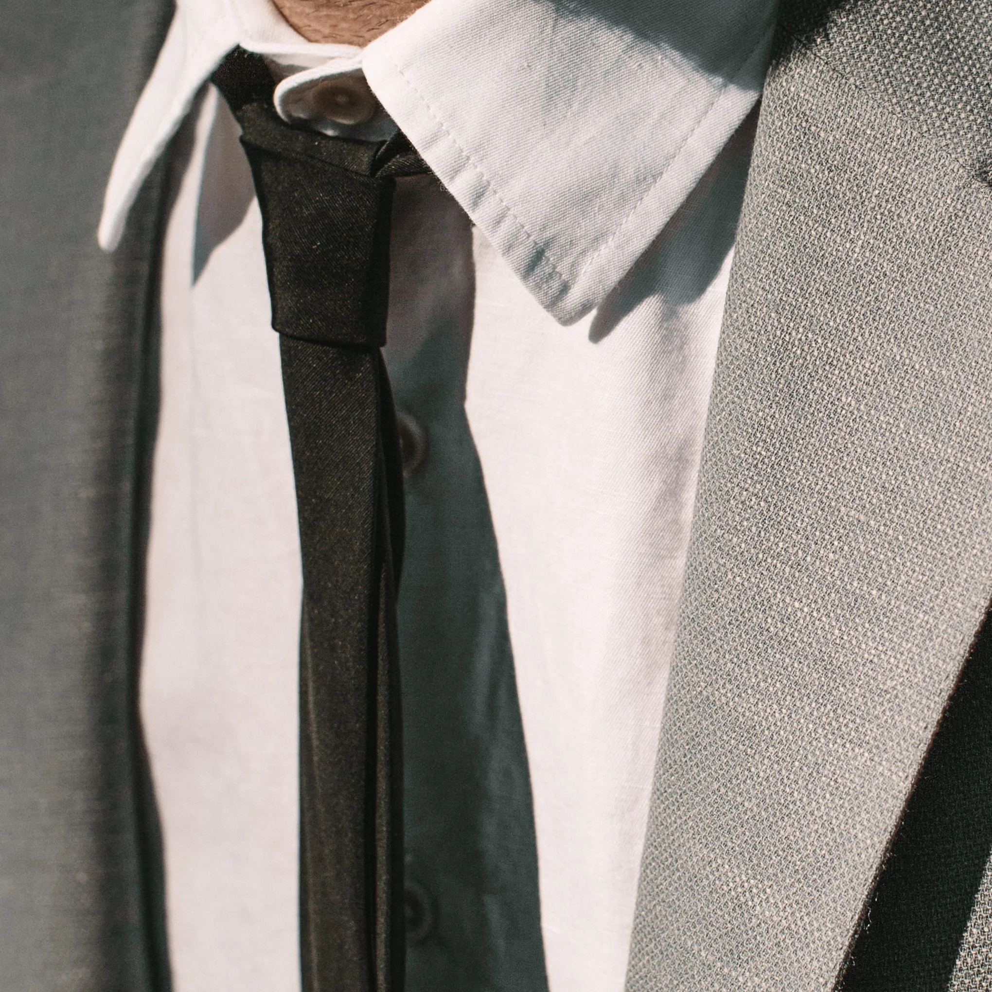 The California in Natural Slub Linen - Image 3