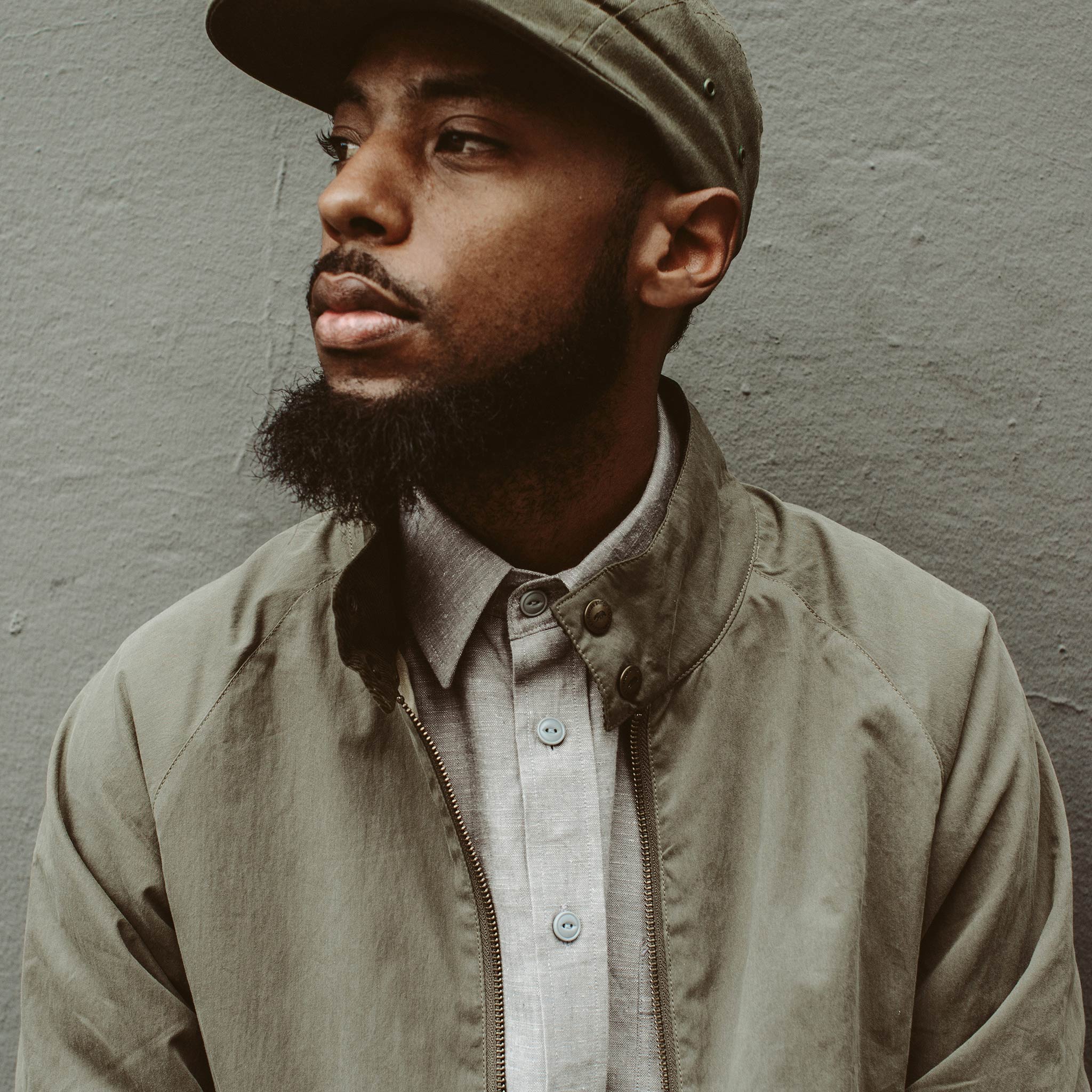 The California in Olive Hemp Chambray - Image 5