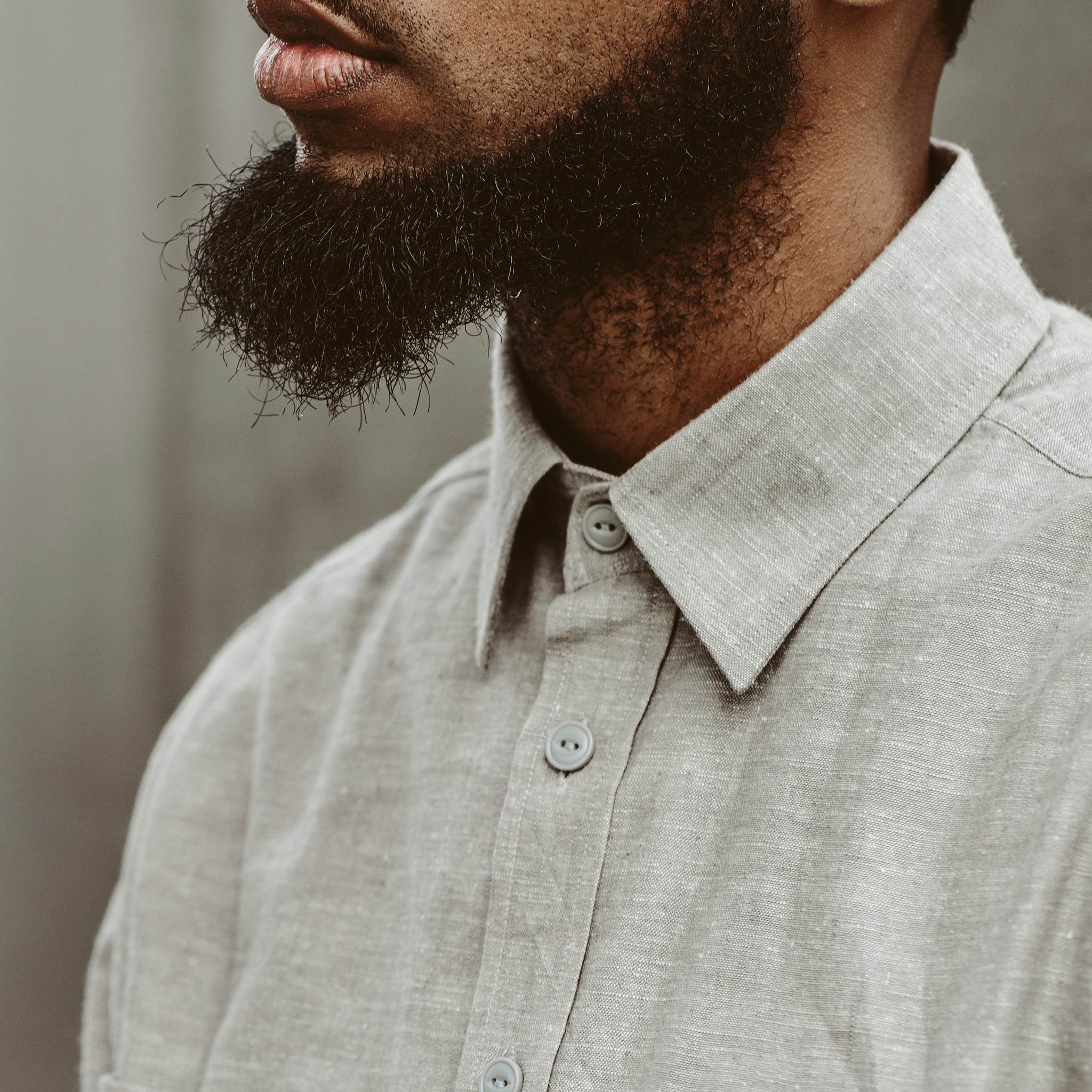 The California in Olive Hemp Chambray - Image 6