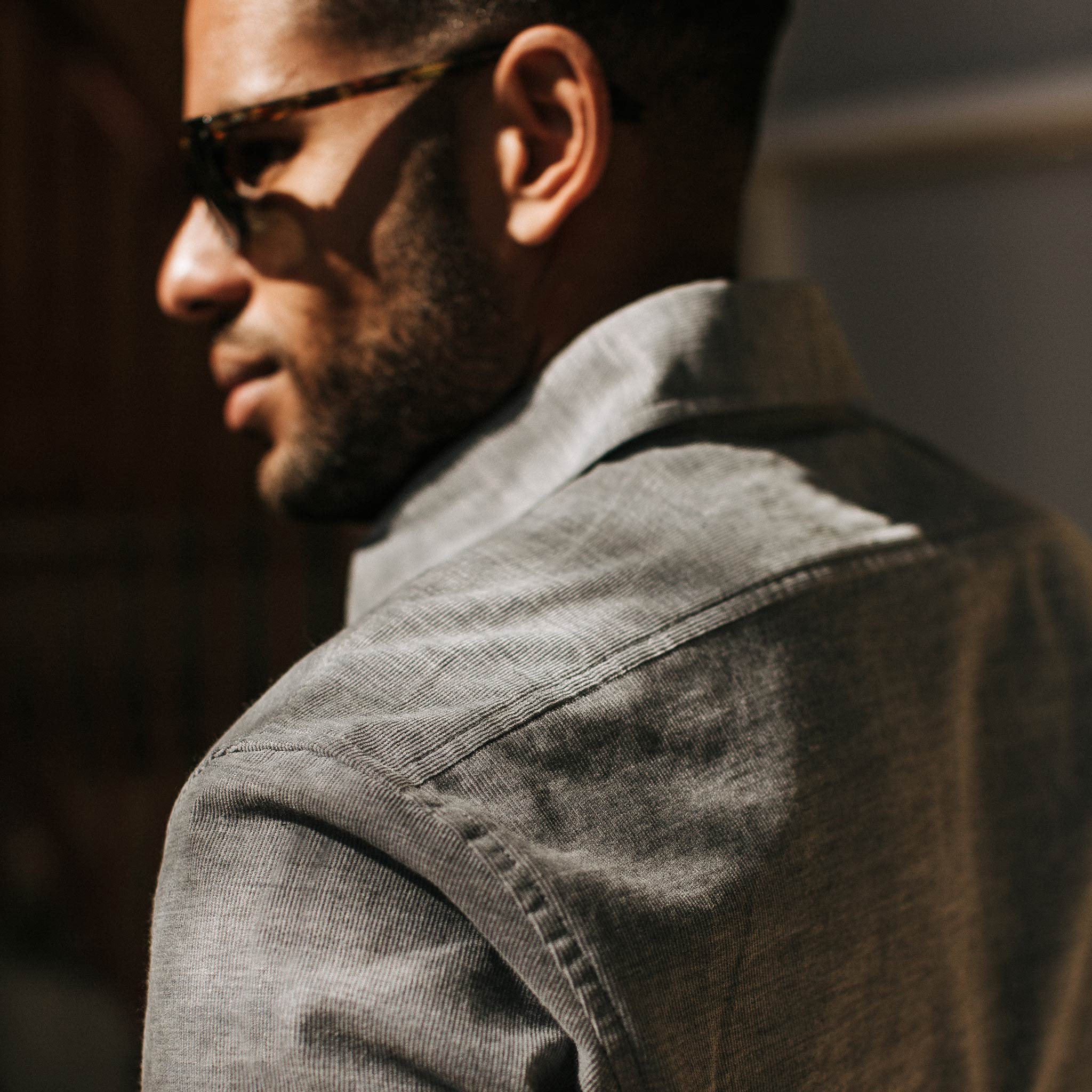 The Short Sleeve California in Slate Cord - Image 5