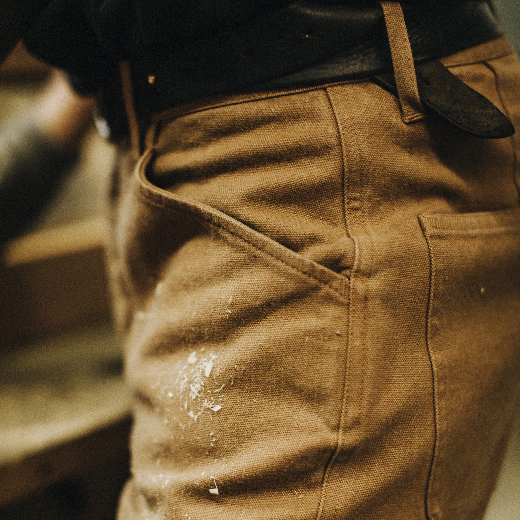 The Camp Pant in British Khaki Boss Duck - Image 6