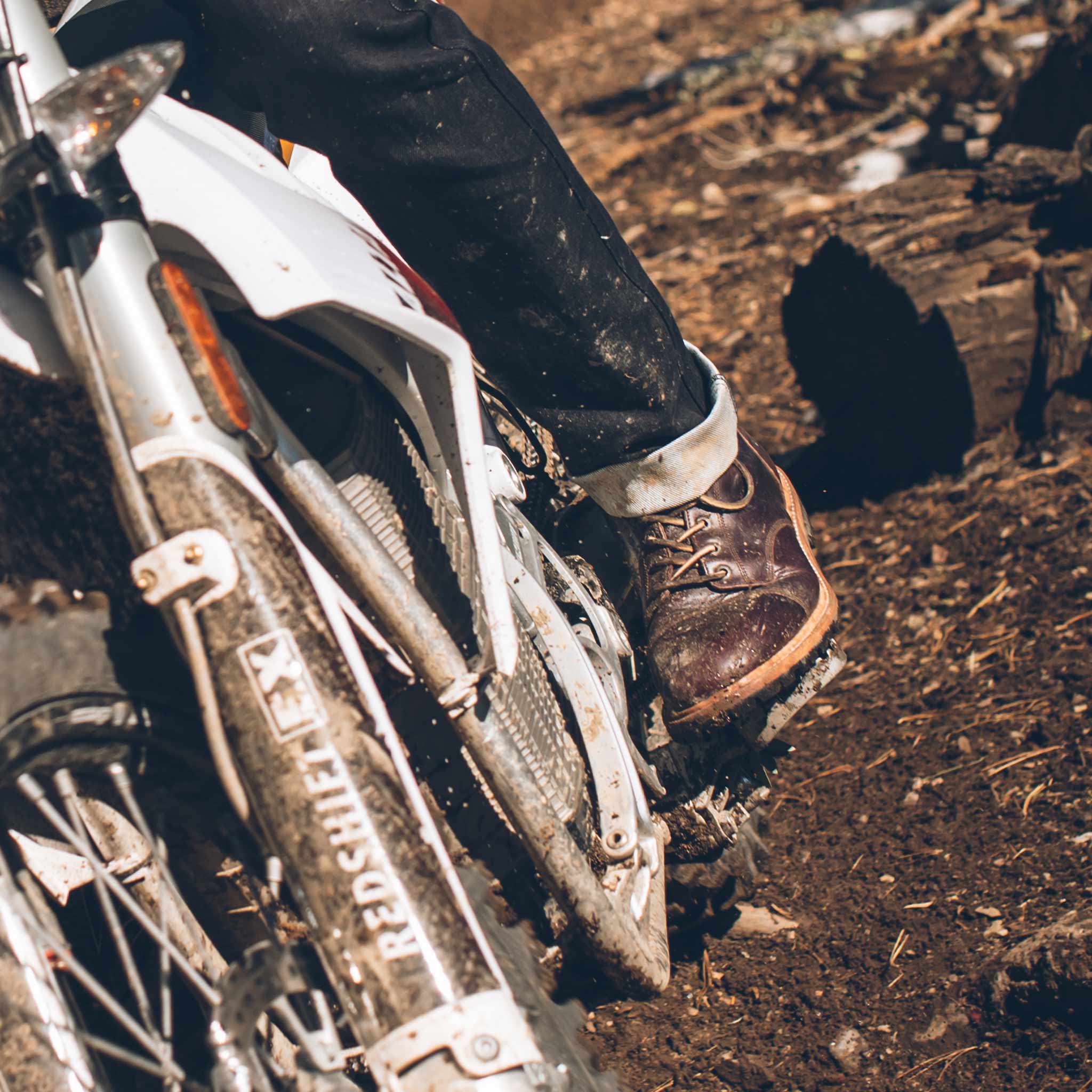 The Cap Toe Moto Boot in Brown Steerhide - Image 5