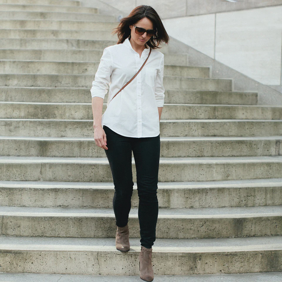 The Caroline in White Chambray - Image 3