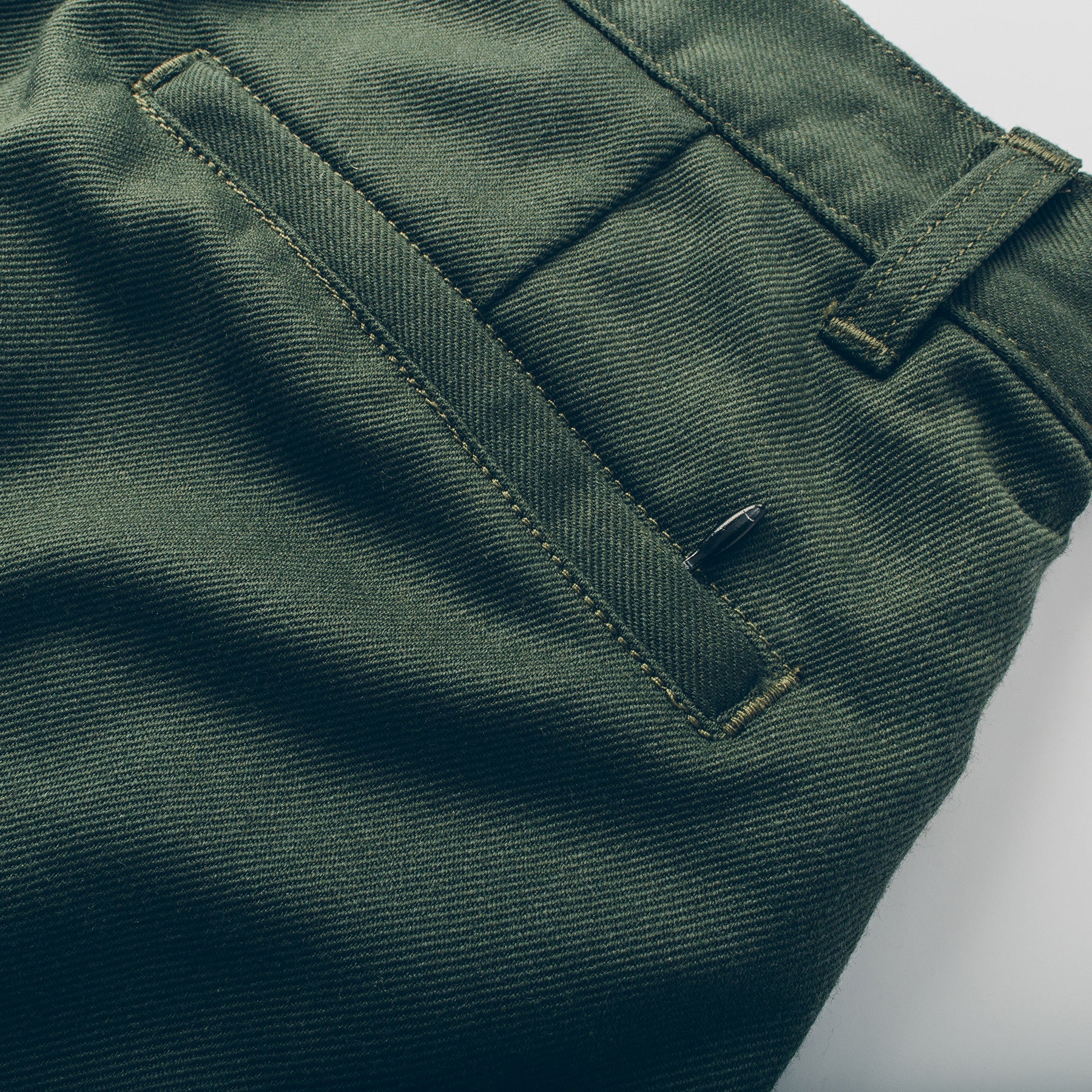 The Frank Chino in Olive - Image 7