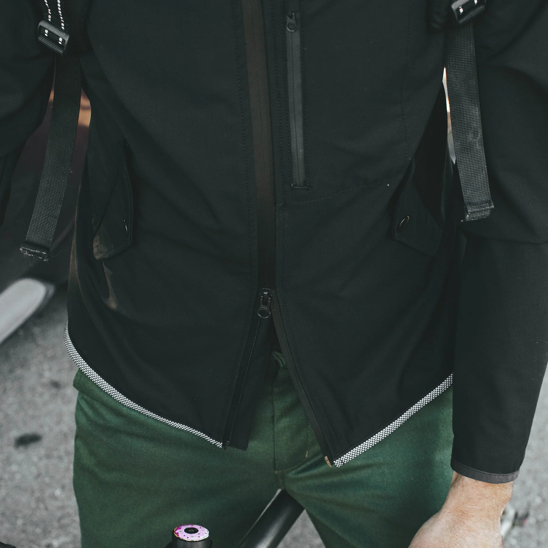 The Alvar Jacket in Black - Image 3