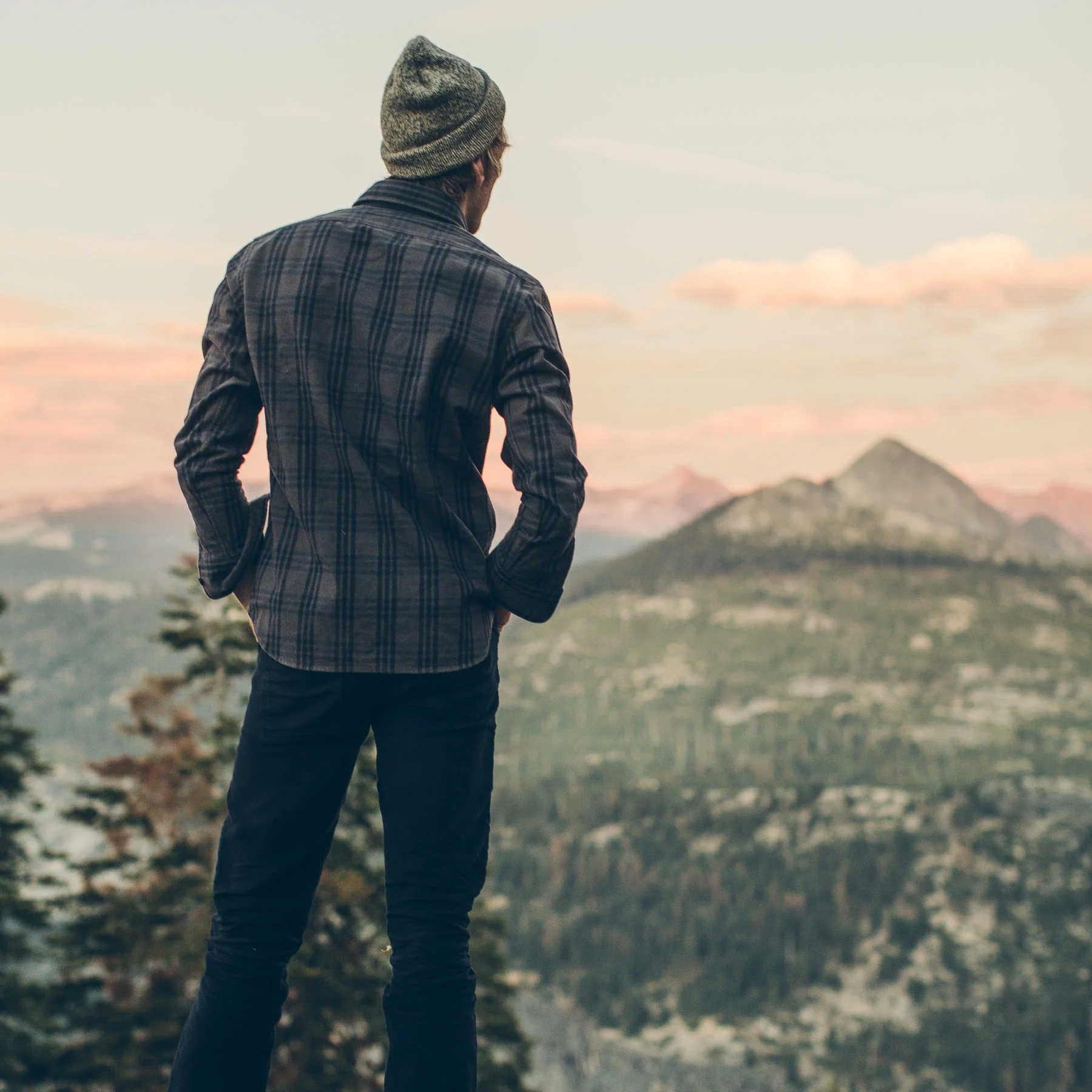 The Crater Shirt in Charcoal & Navy Plaid - Image 5