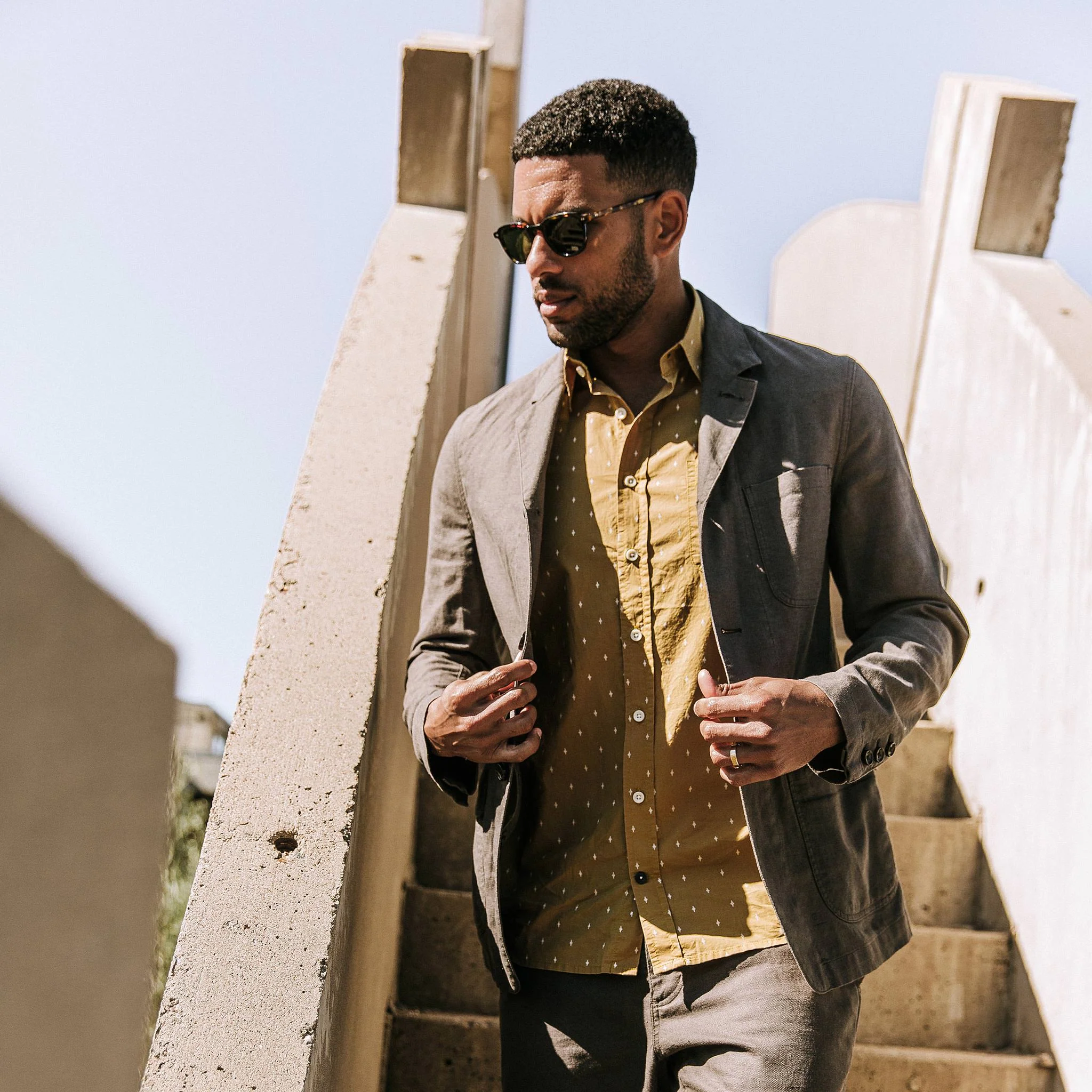 The Gibson Jacket in Gravel - Image 2