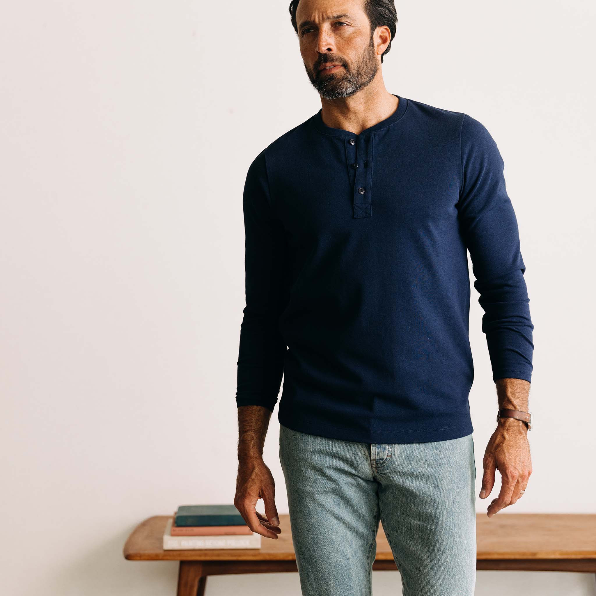 The Heavy Bag Henley in Navy - Image 4