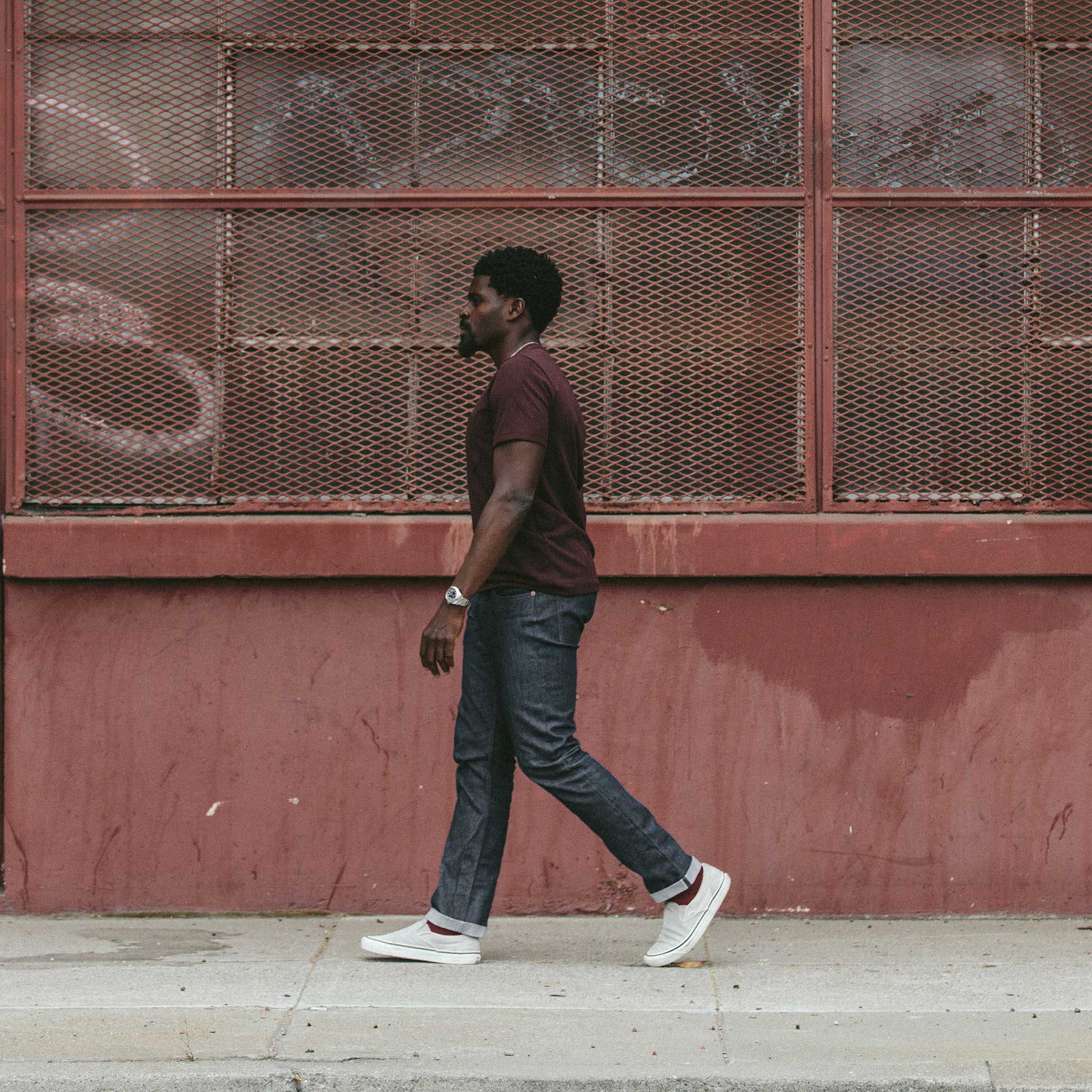 The Heavy Bag Tee in Burgundy - Image 2
