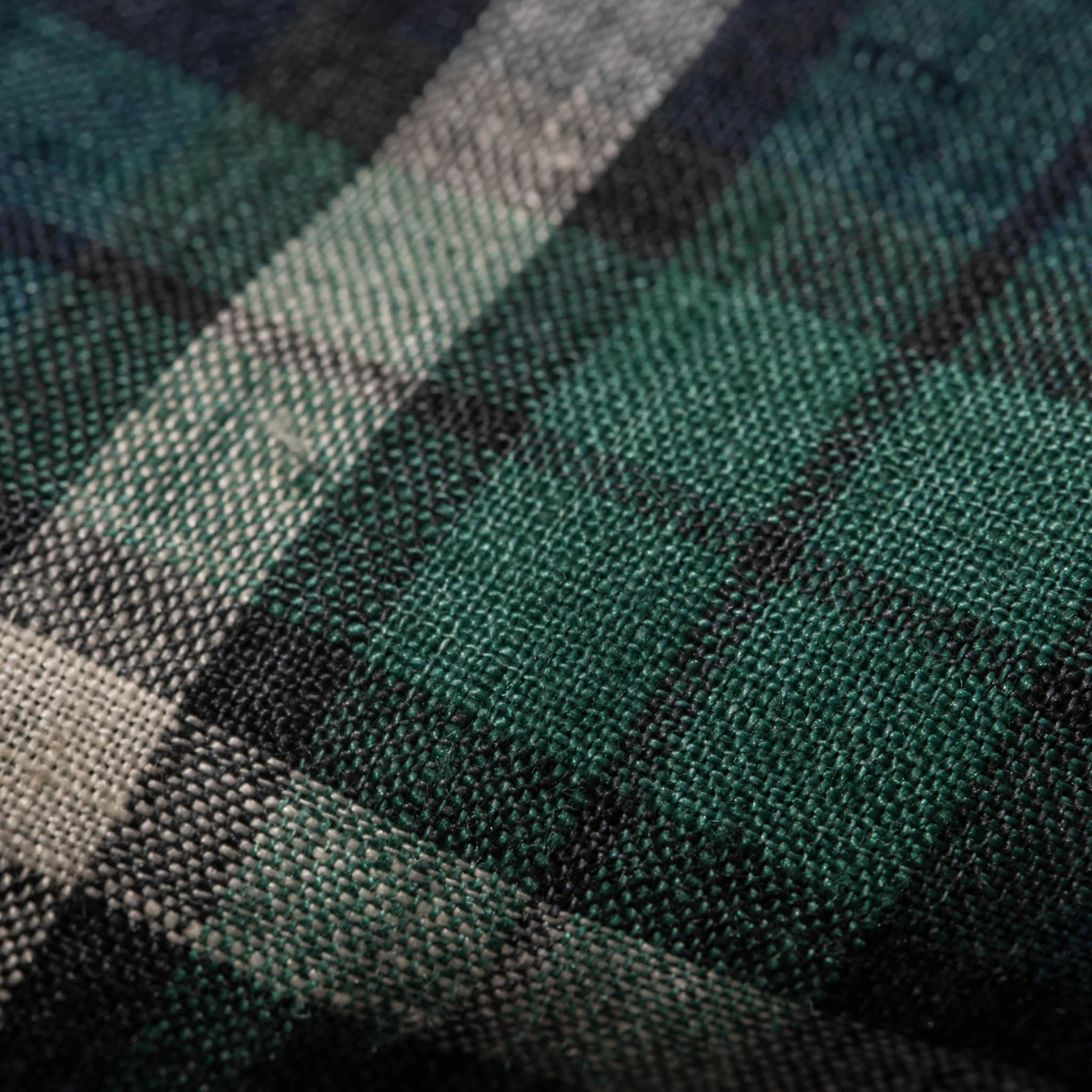 The Jack in Blackwatch Plaid Linen - Image 7