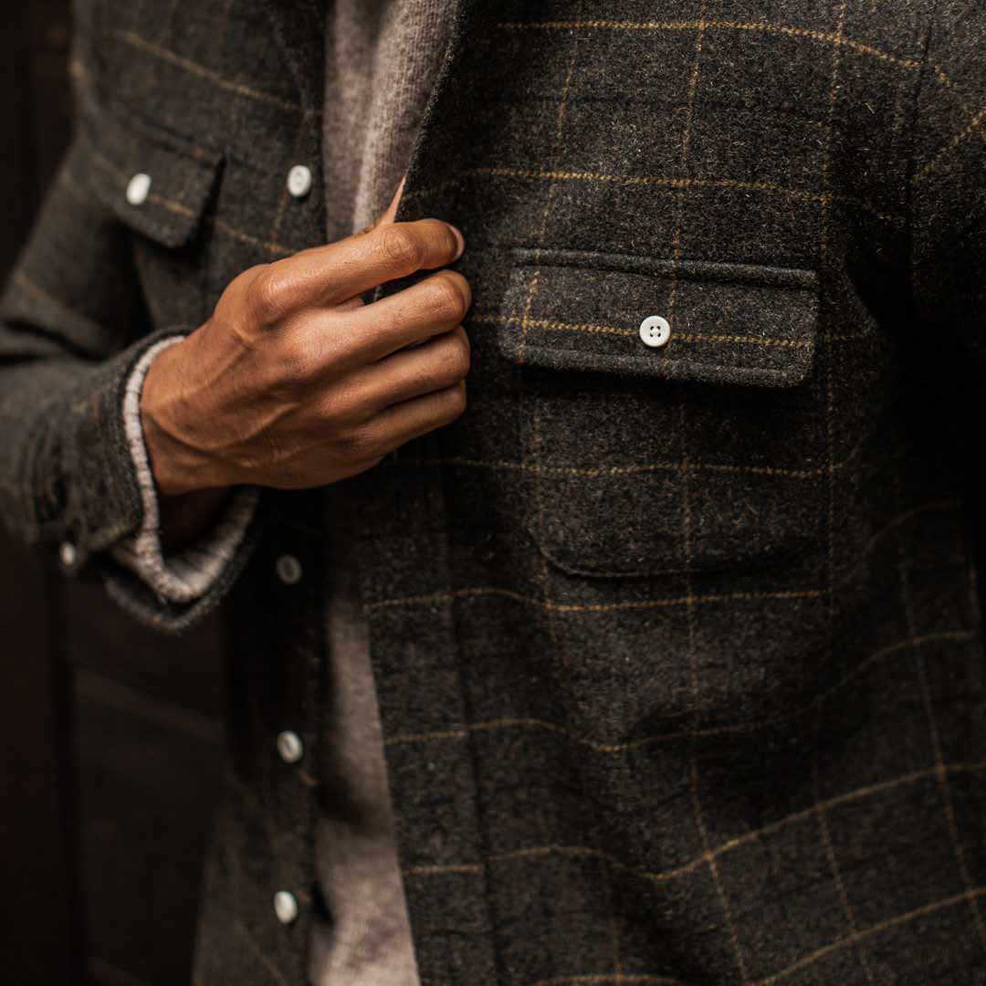 The Leeward Shirt in Olive Plaid - Image 4