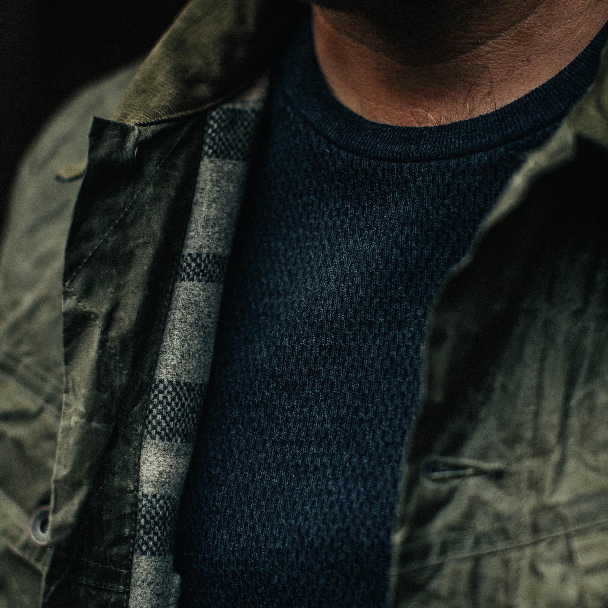 The Lined Long Haul Jacket in Olive Waxed Canvas - Image 4
