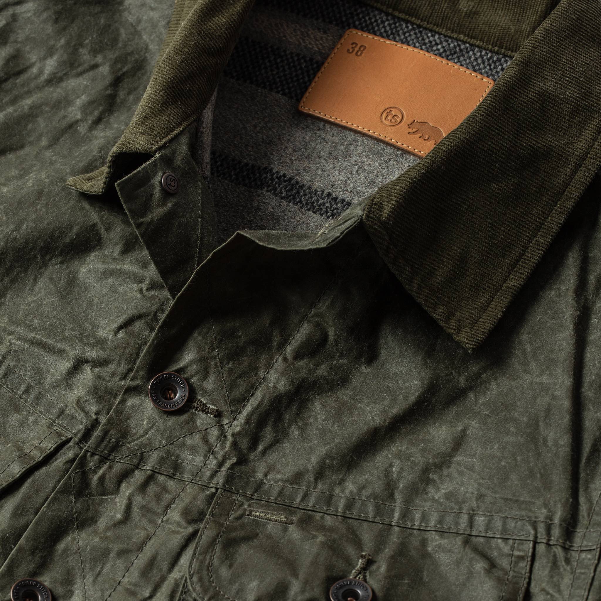 The Lined Long Haul Jacket in Olive Waxed Canvas - Image 6