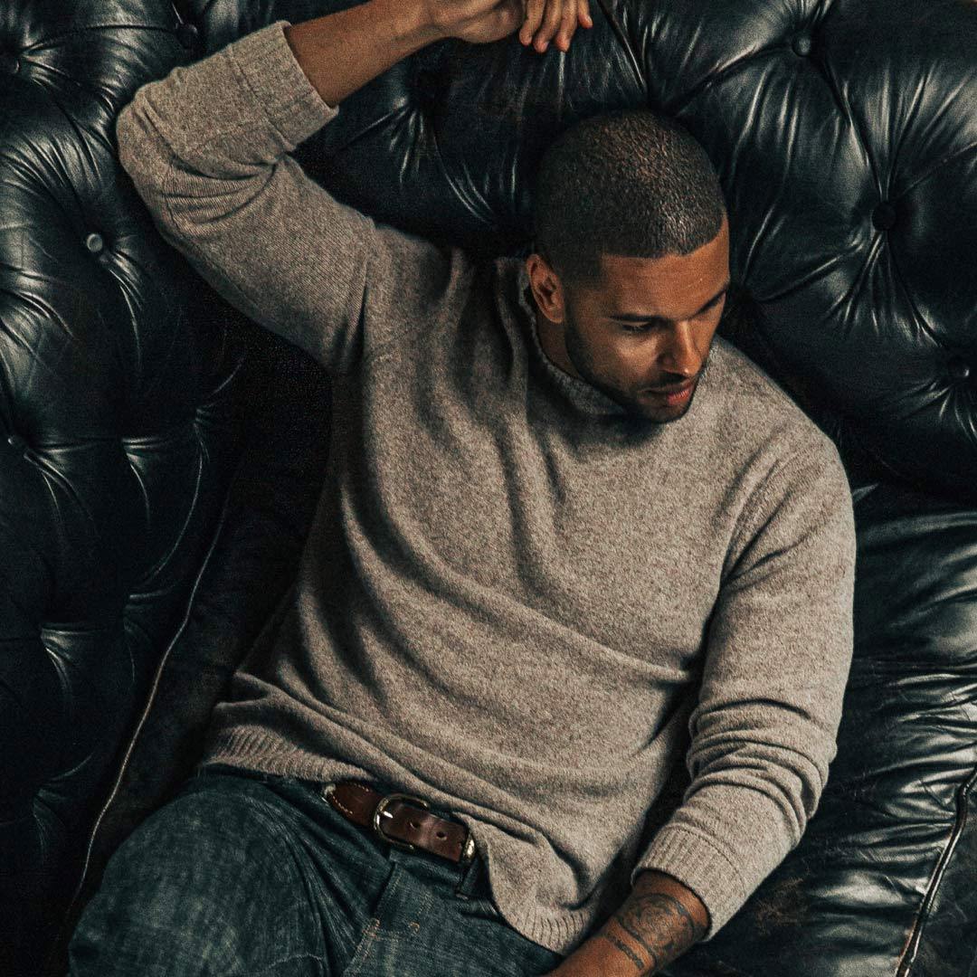 The Lodge Sweater in Light Grey - Image 4