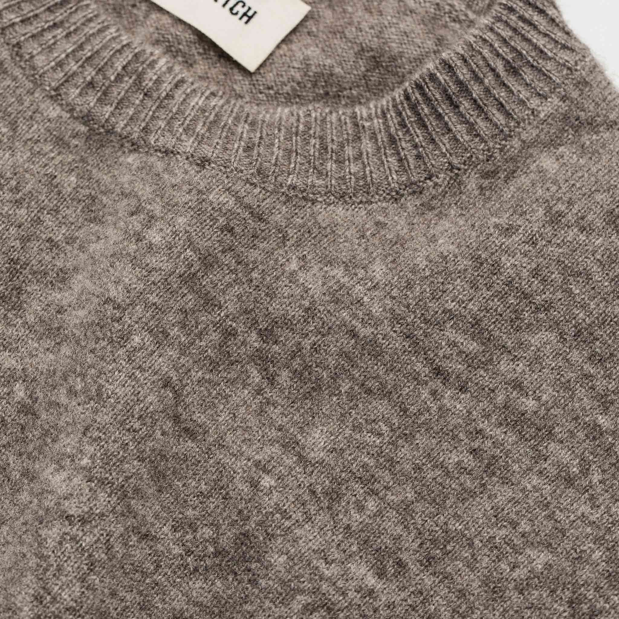 The Lodge Sweater in Light Grey - Image 5