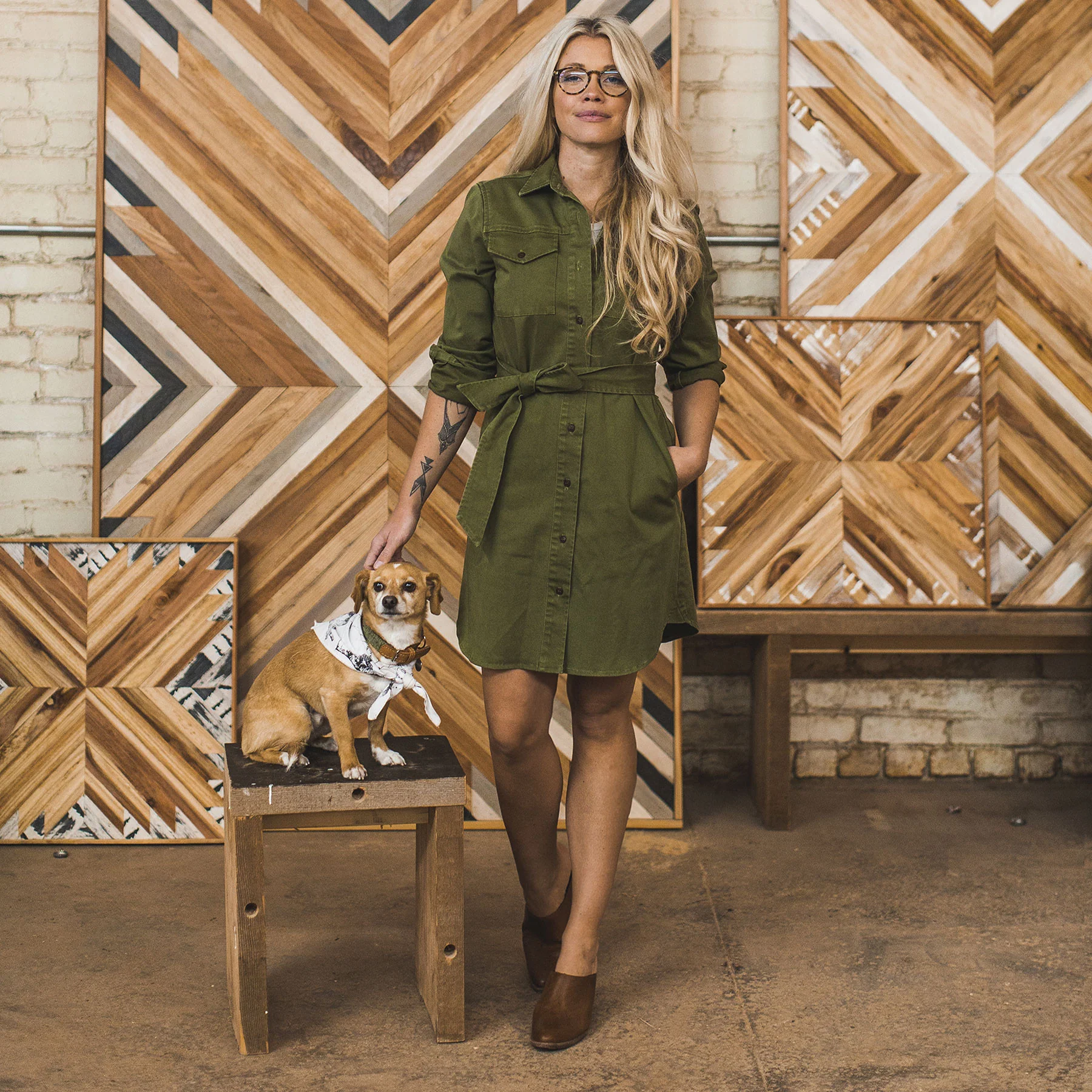 The Trench Dress in Army Green - Image 2