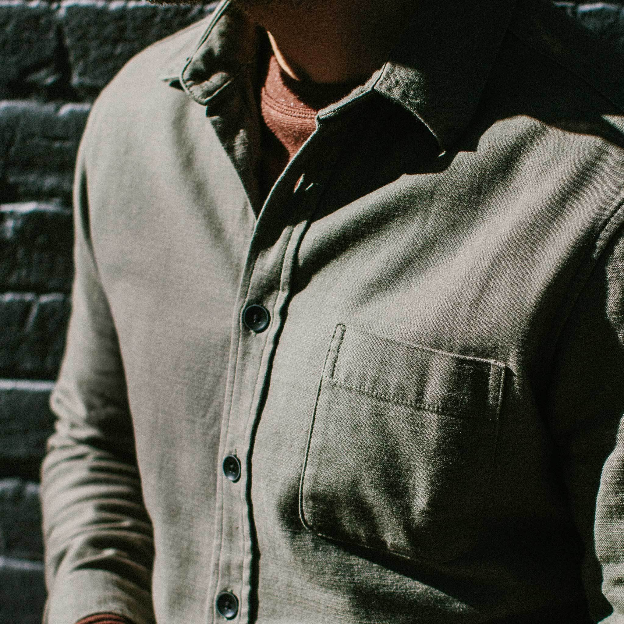 The Mechanic Shirt in Olive Reverse Sateen - Image 3