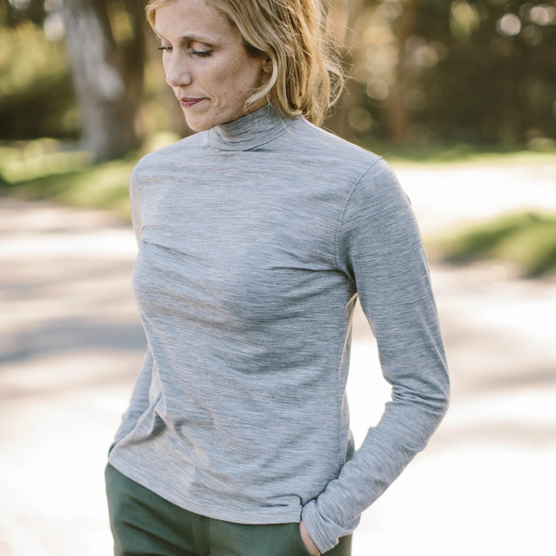 The Mercerized Merino Turtle Neck in Heather Grey - Image 2