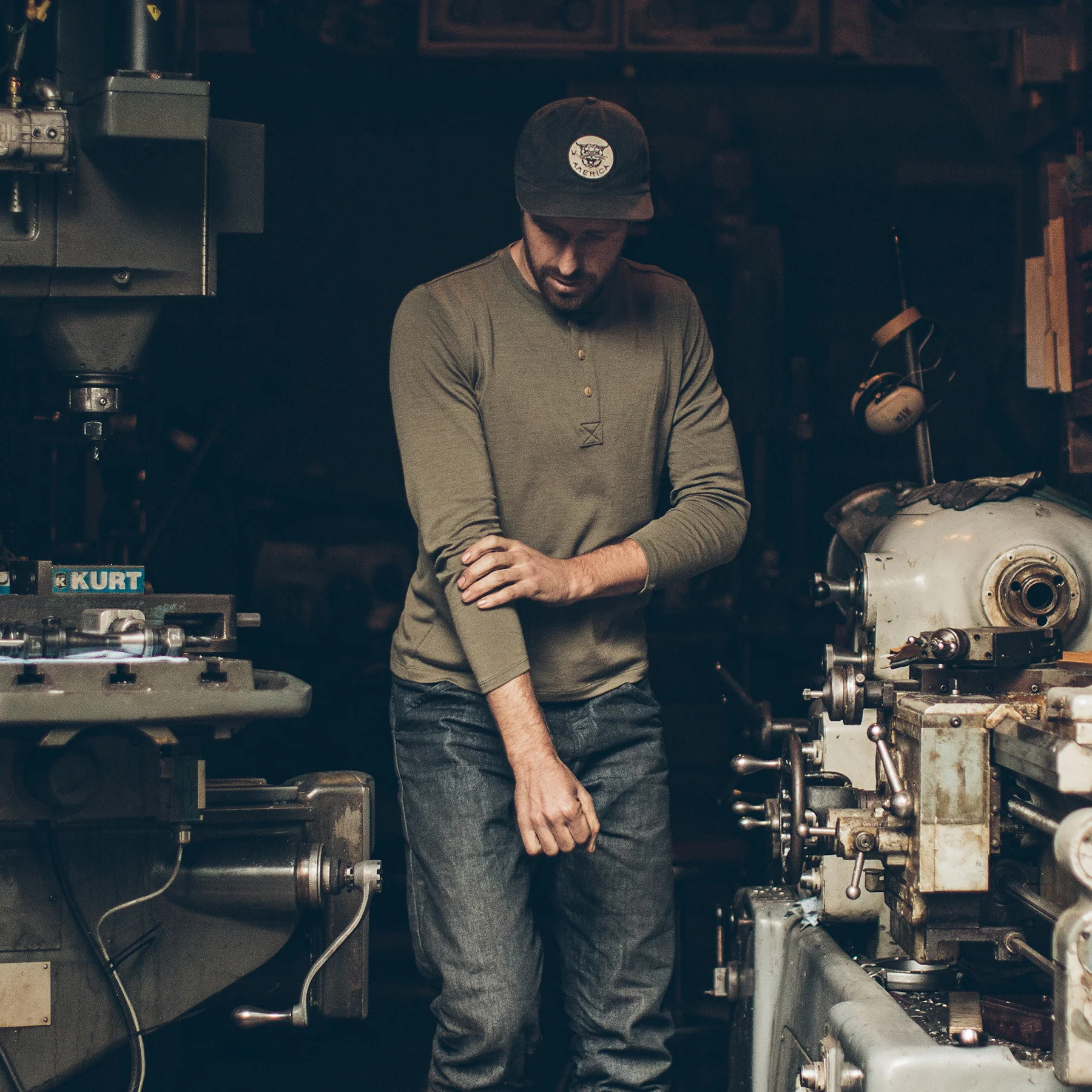 The Merino Henley in Army - Image 4