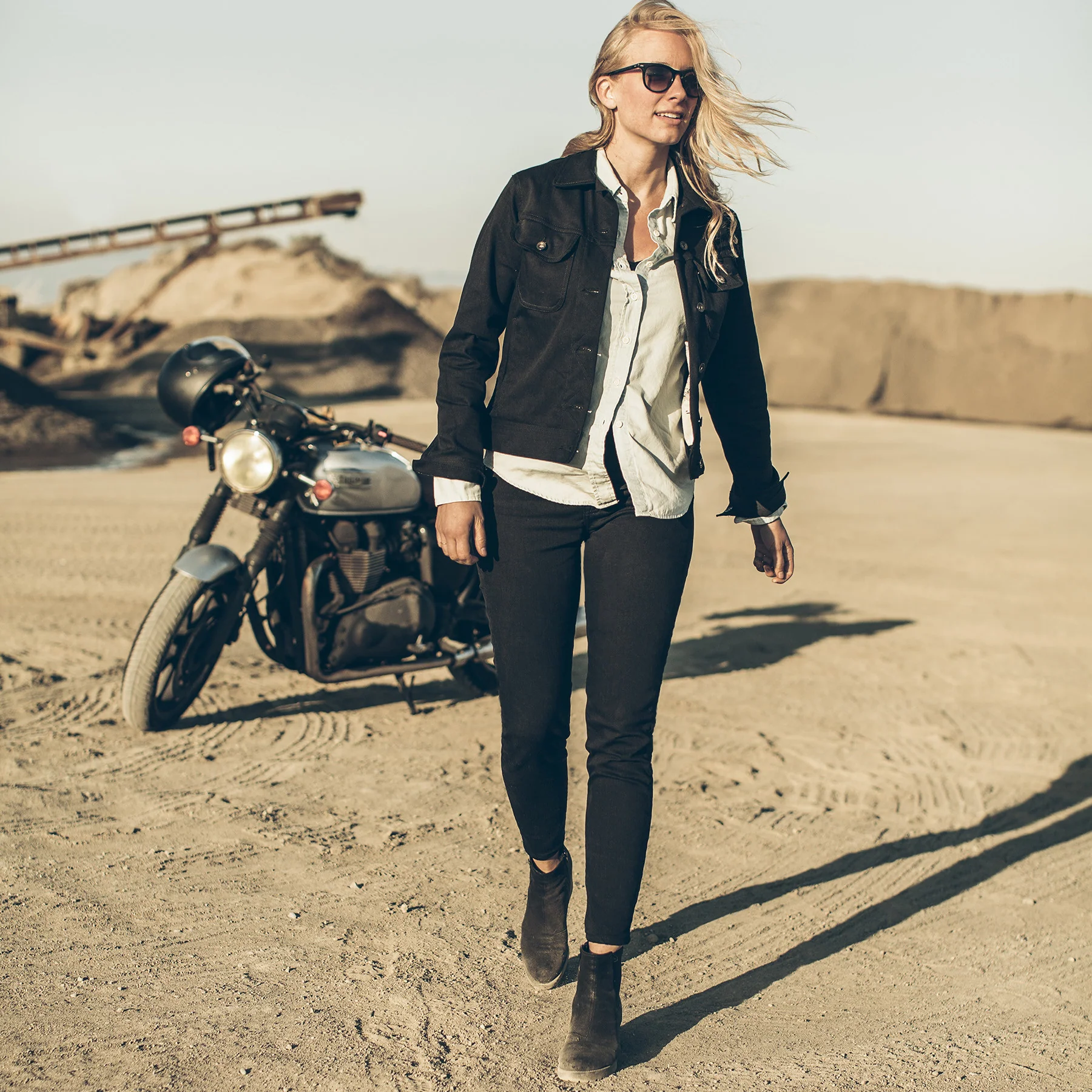 The Adler Jean in Noir - Image 2