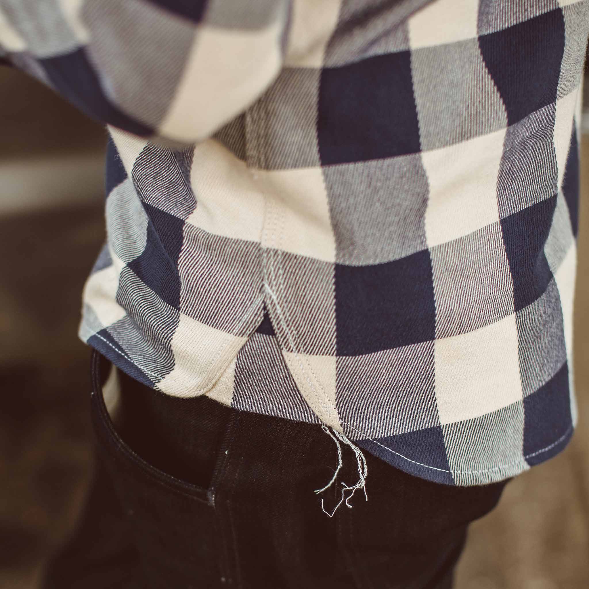 The Moto Utility Shirt in Natural & Navy Buffalo Plaid - Image 4