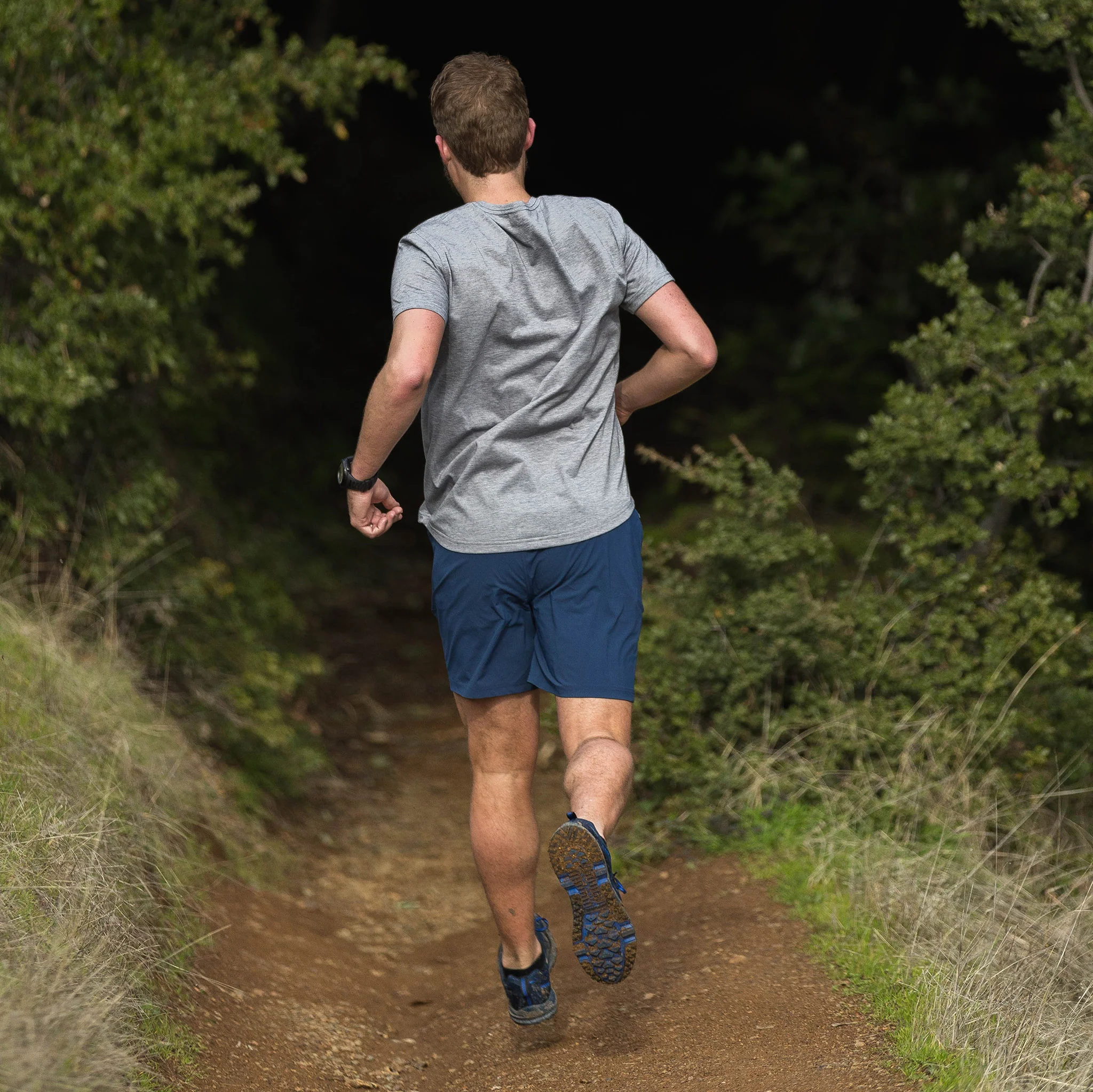 The Myles Momentum Short in River - Image 4