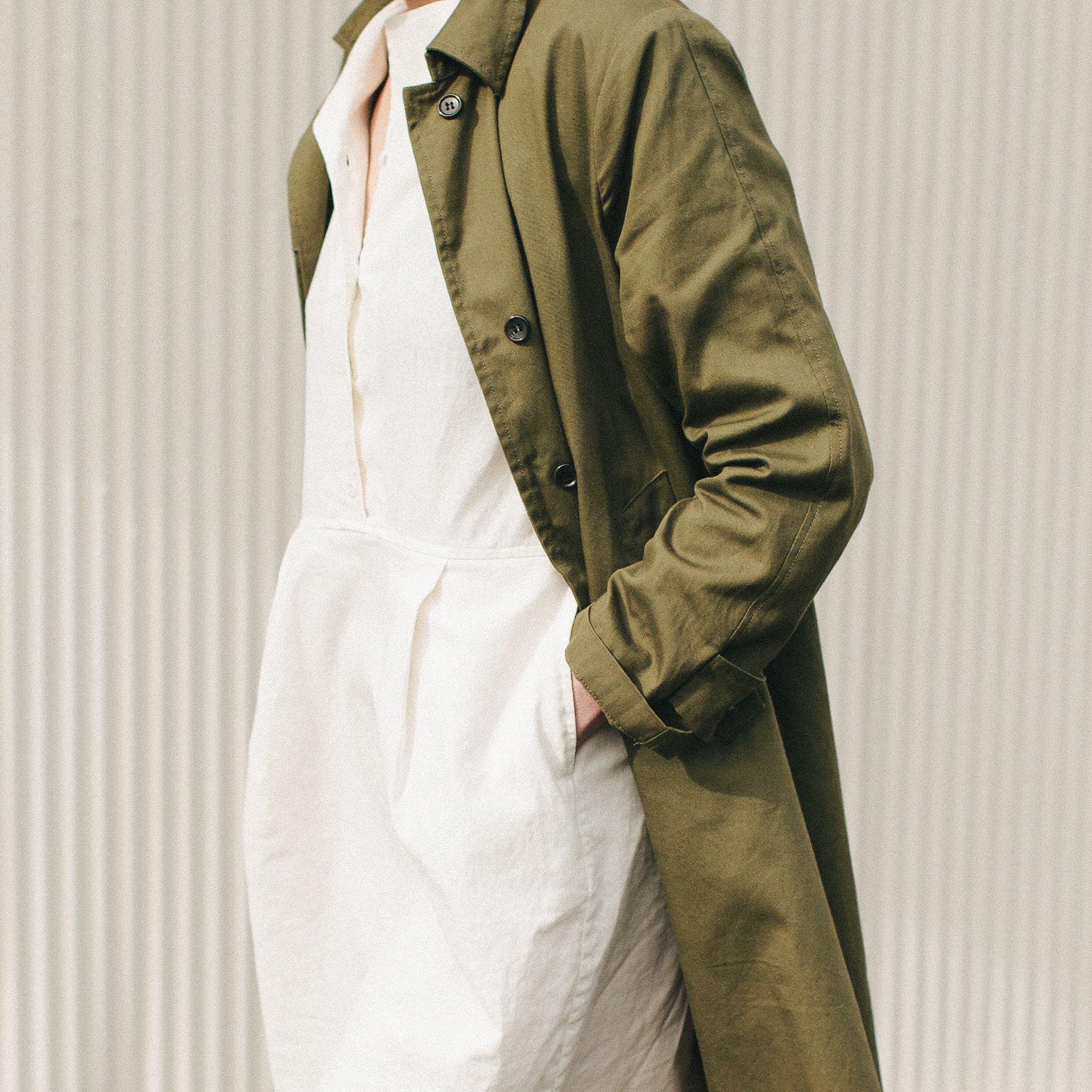 The Noe Trench in Olive - Image 4
