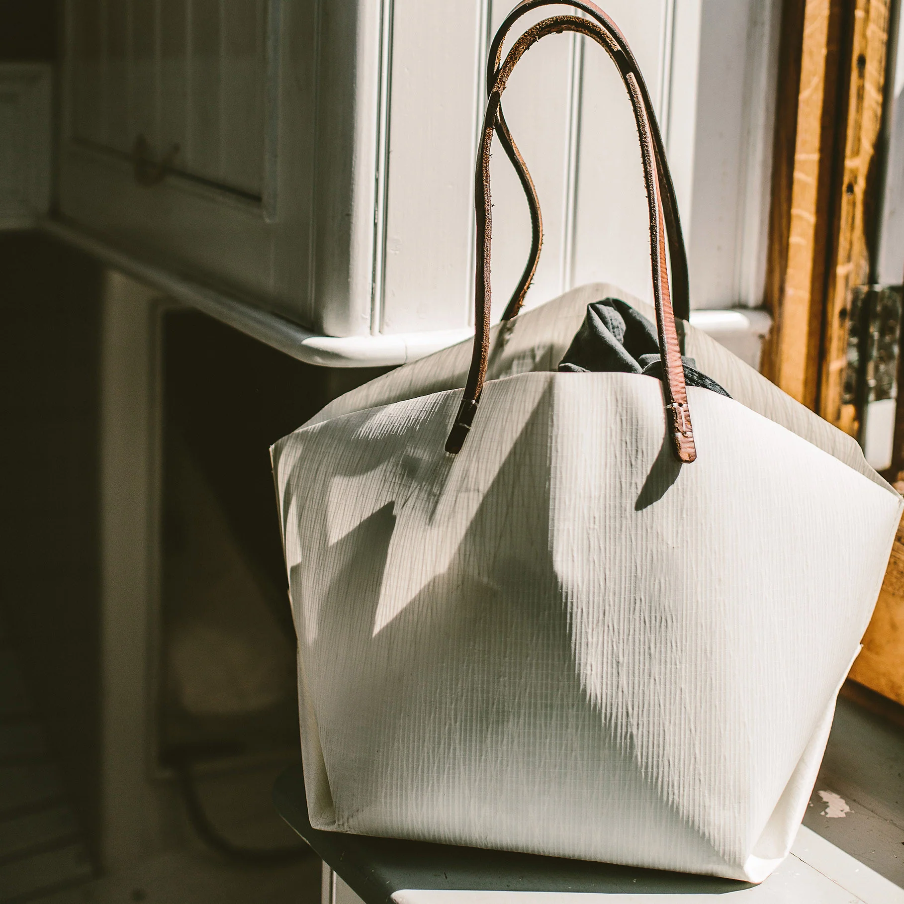 The Origami Tote in Sail Cloth - Image 8