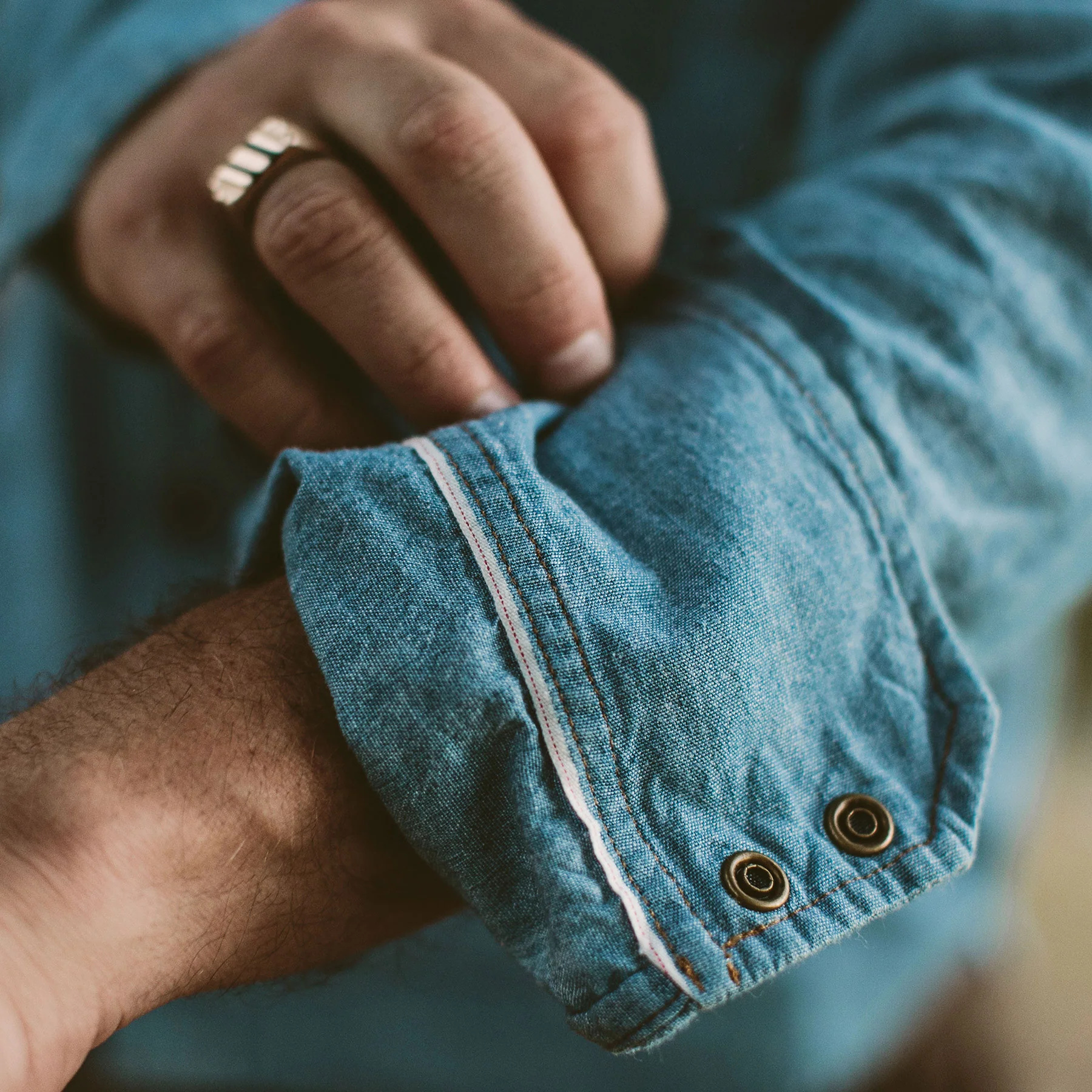 The Oxnard in Sun Bleached Chambray - Image 6