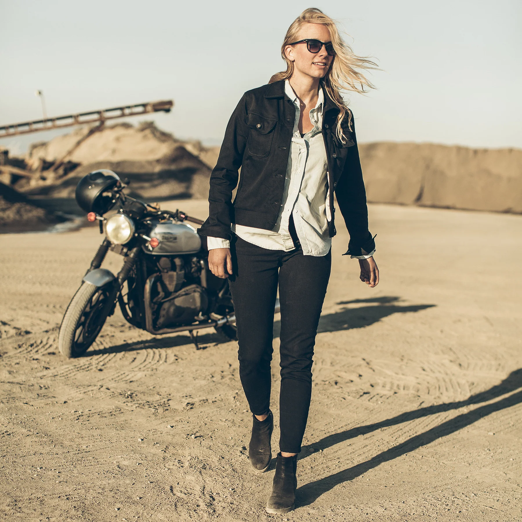 The Pacific Jacket in Noir - Image 2