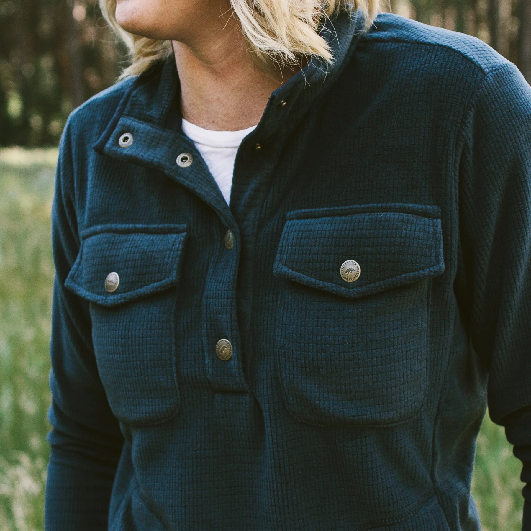 The Pack Pullover in Midnight Polartec Fleece - Image 5