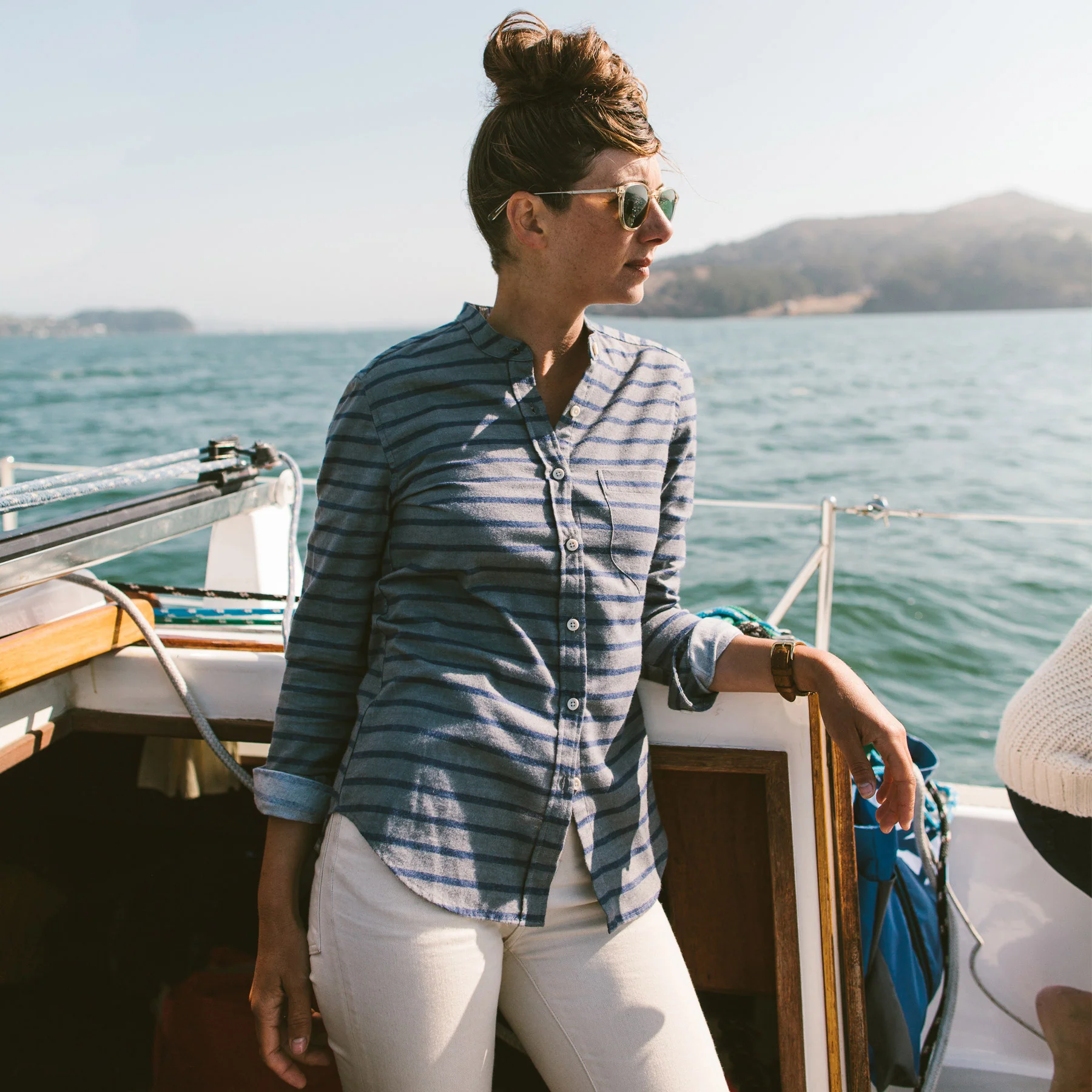 The Piper Shirt in Ash & Navy Stripe Flannel - Image 3